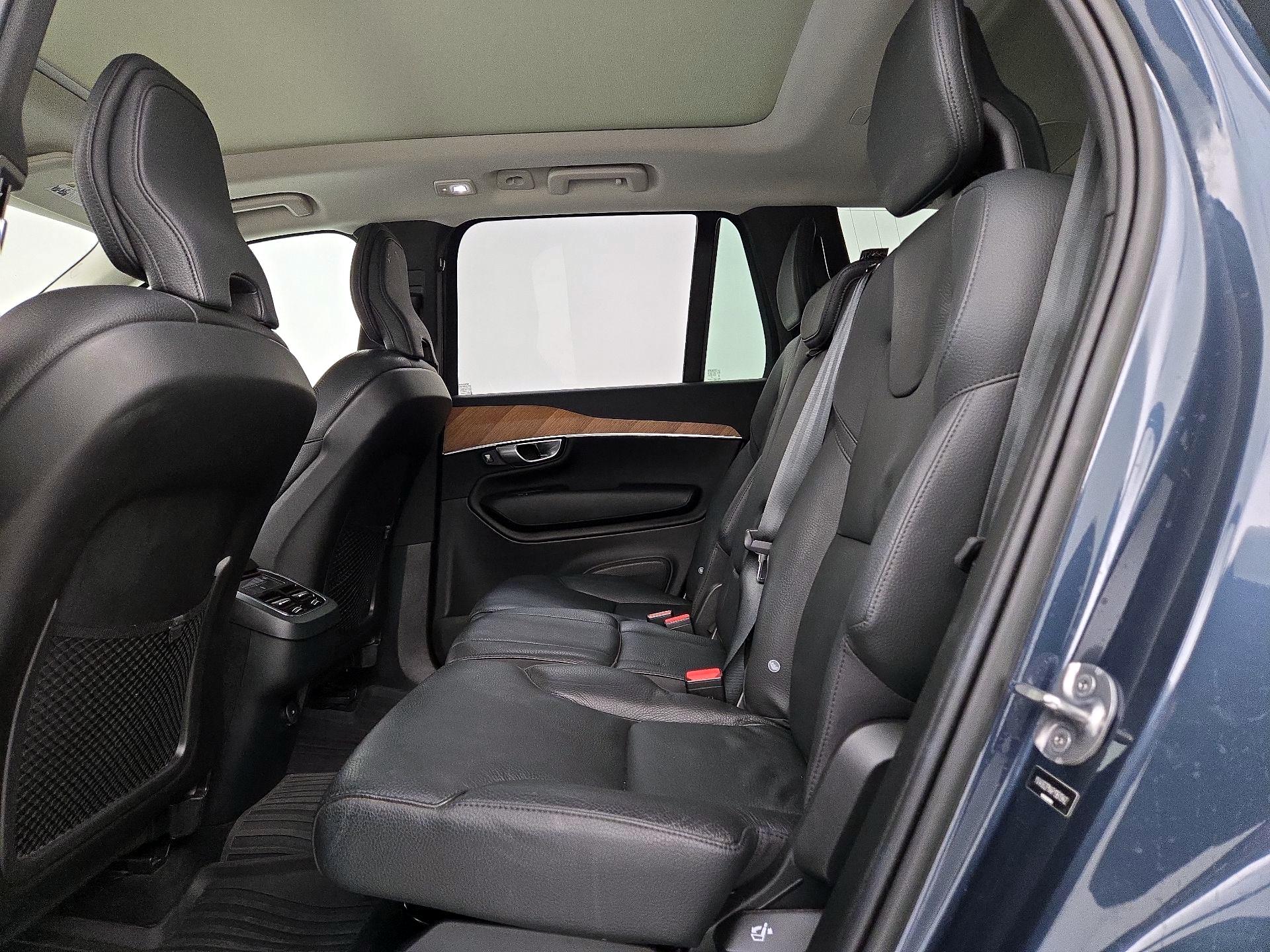 Thumbnail: 2023 Volvo XC90 - 20