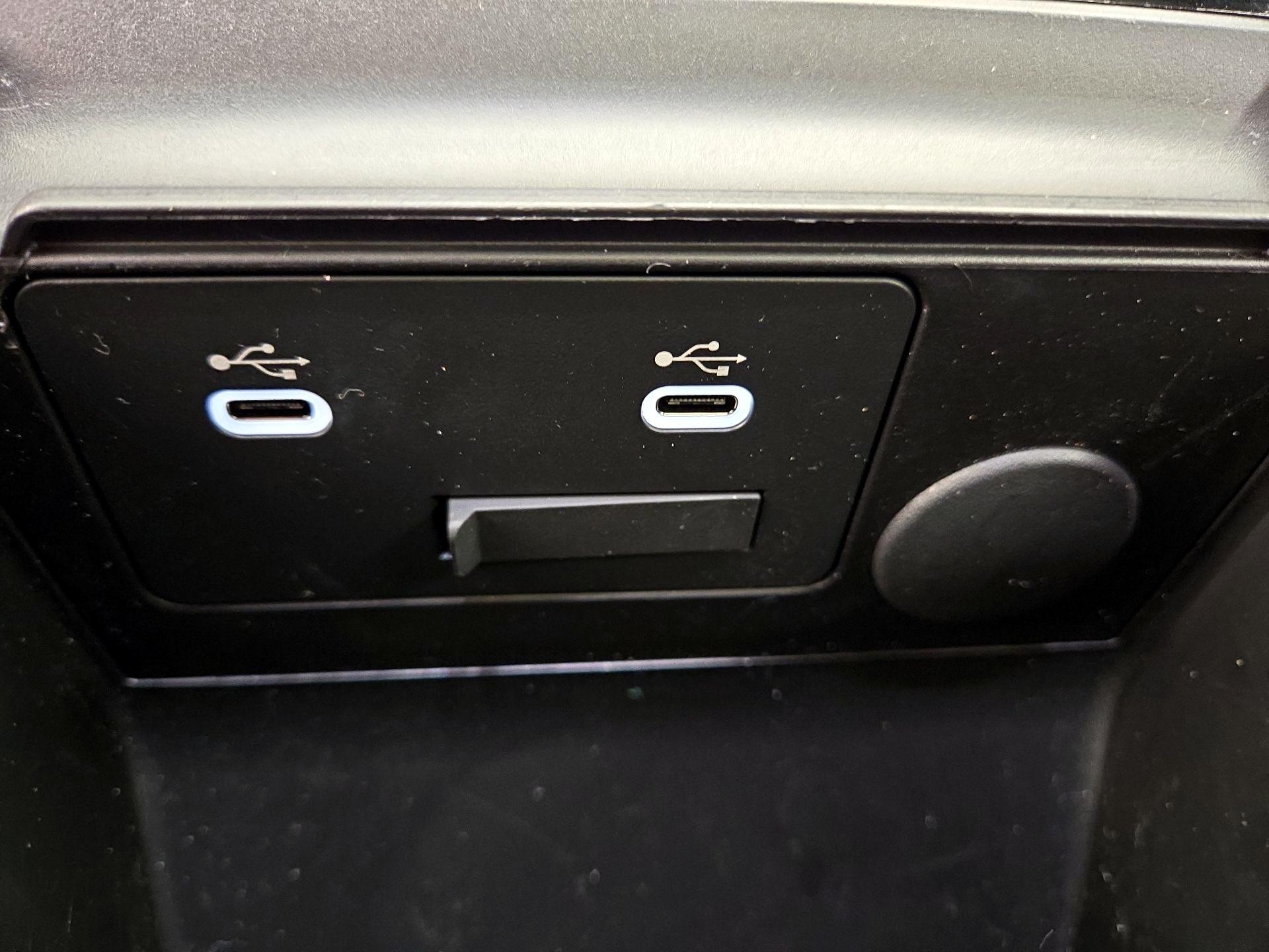 Thumbnail: 2024 Mazda Mazda3 - 18