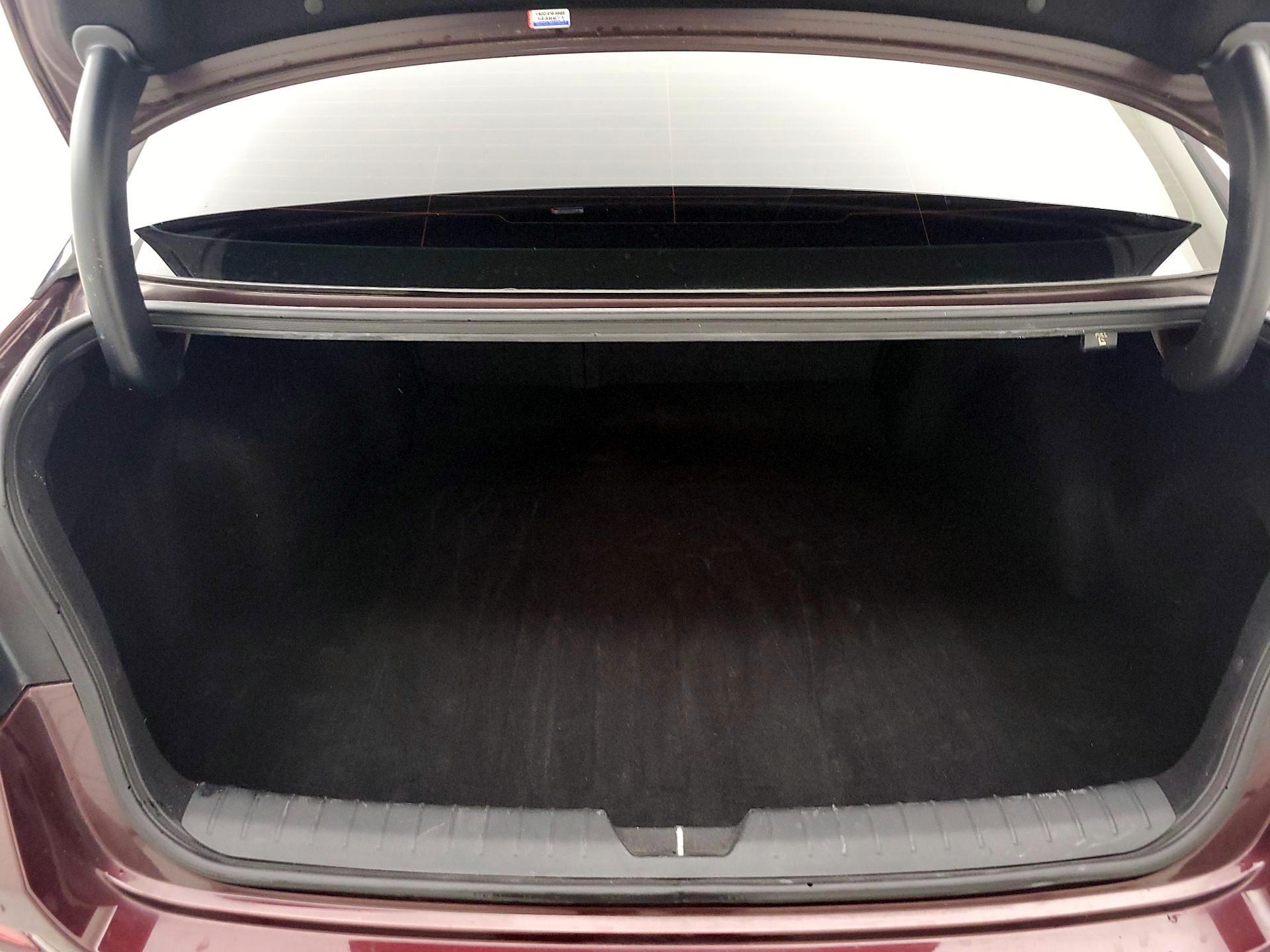 Thumbnail: 2019 Kia Optima - 20