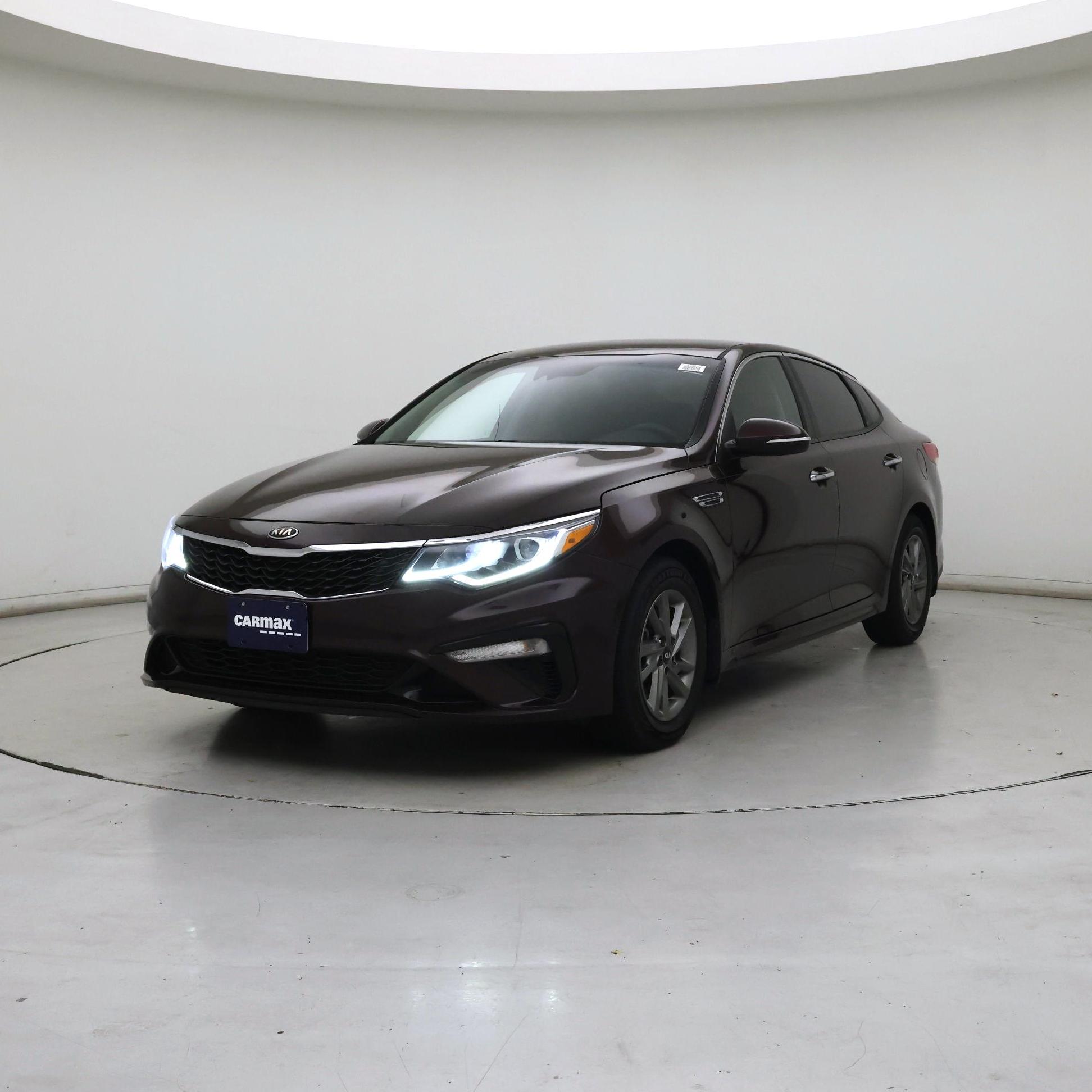 Thumbnail: 2019 Kia Optima - 4