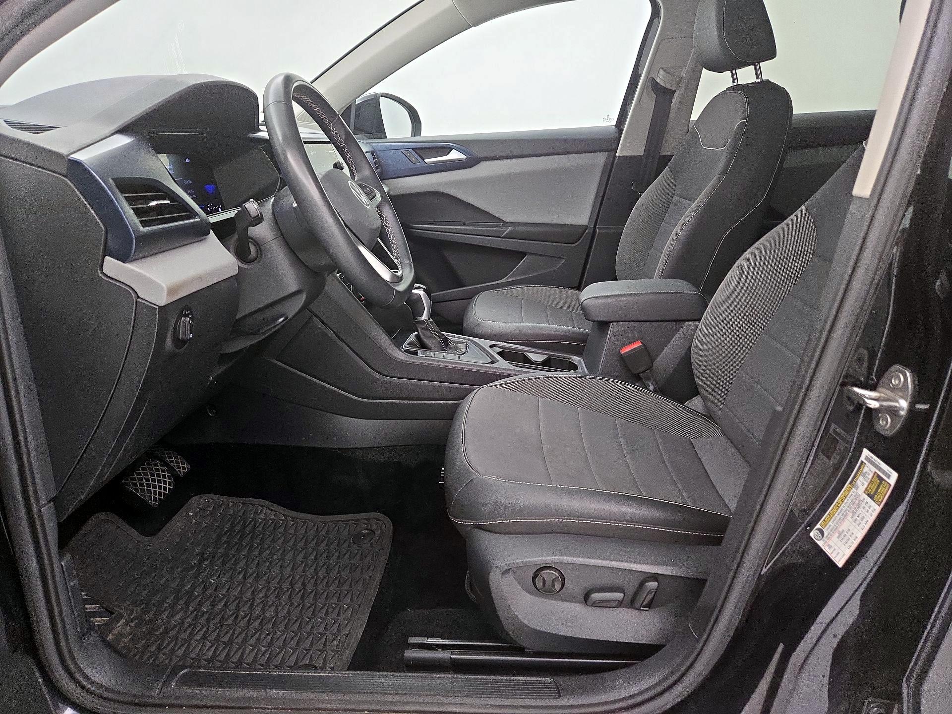 Thumbnail: 2023 Volkswagen Taos - 11