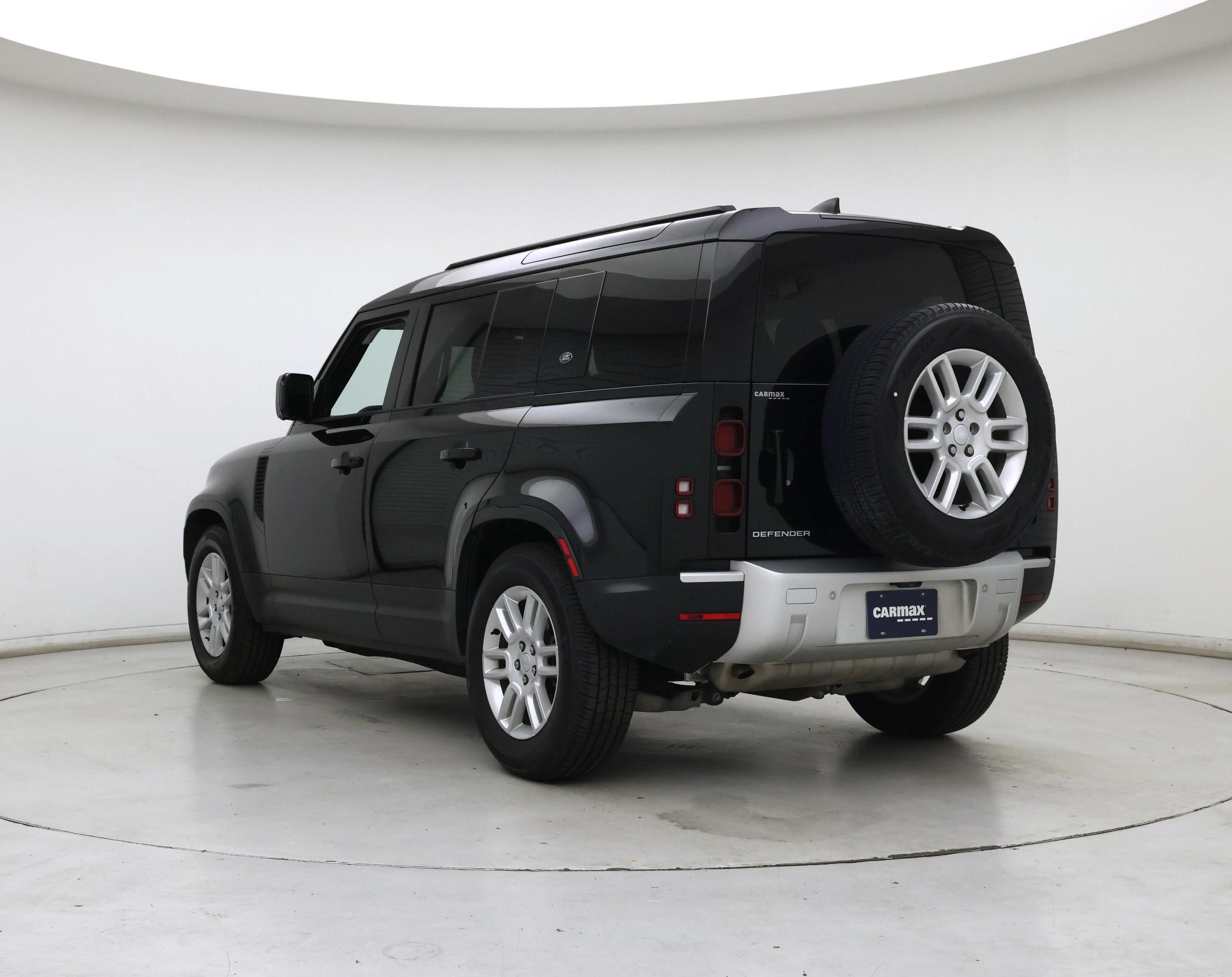 Thumbnail: 2023 Land Rover Defender - 2