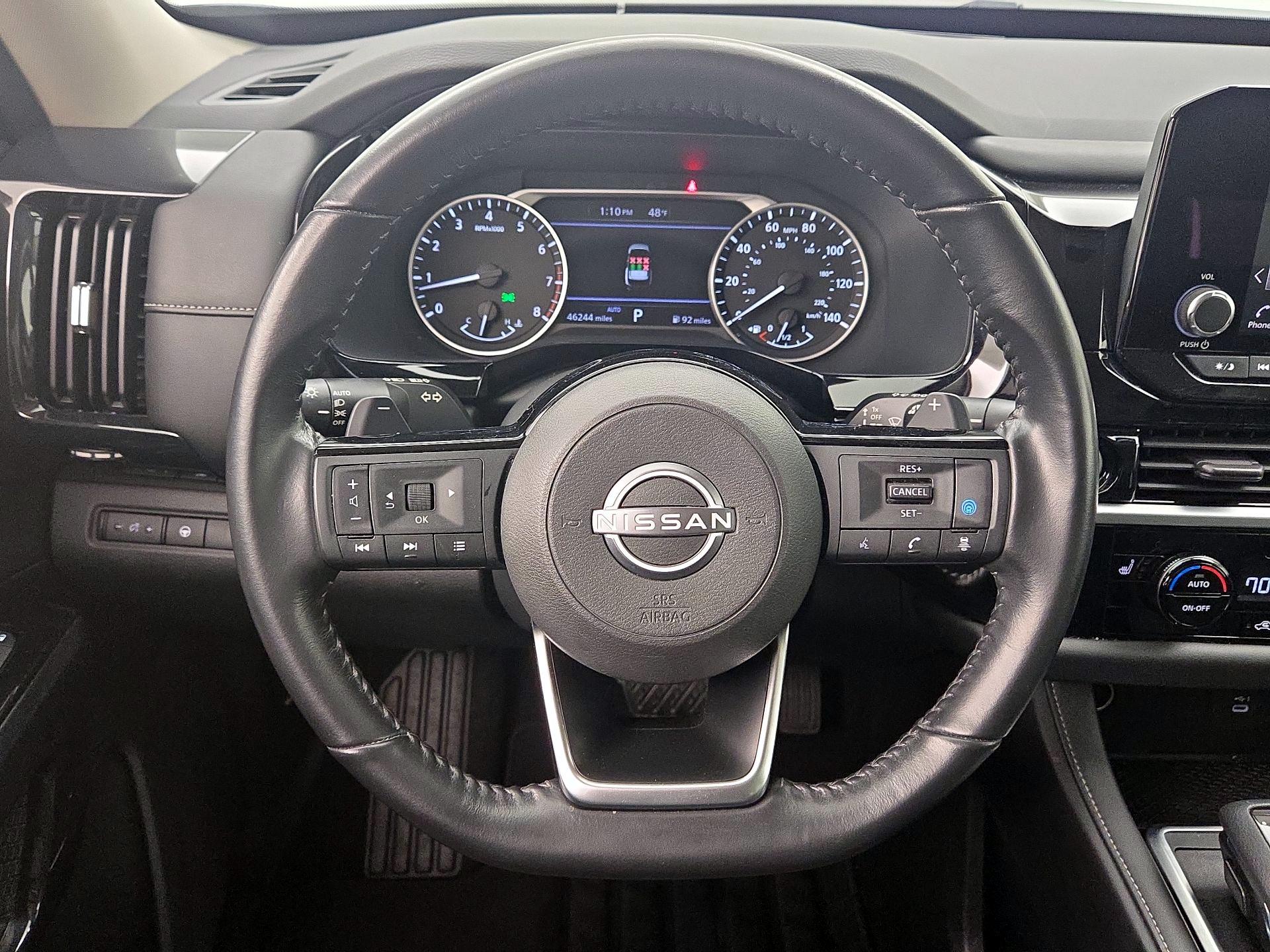 Thumbnail: 2022 Nissan Pathfinder - 10