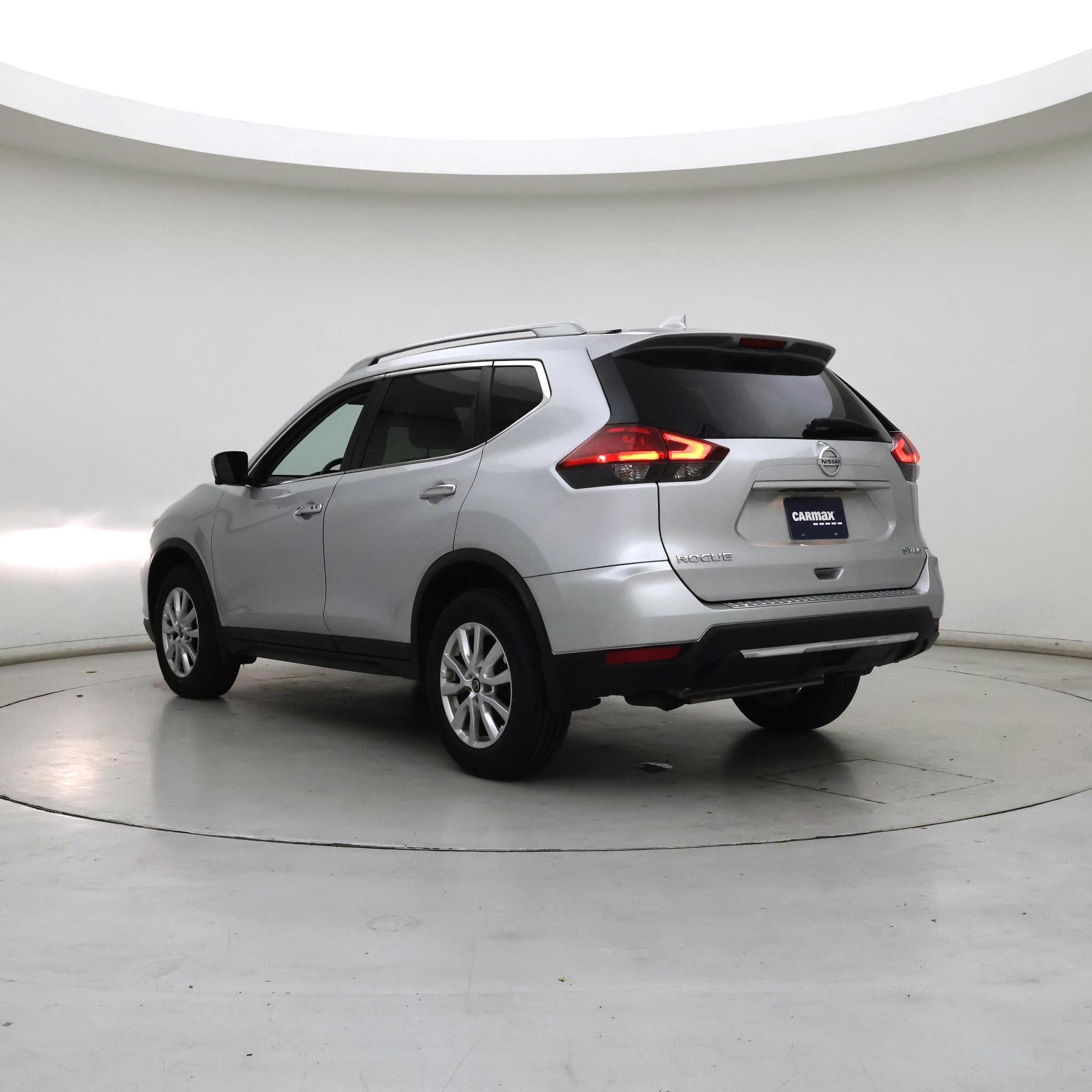 Thumbnail: 2017 Nissan Rogue - 2