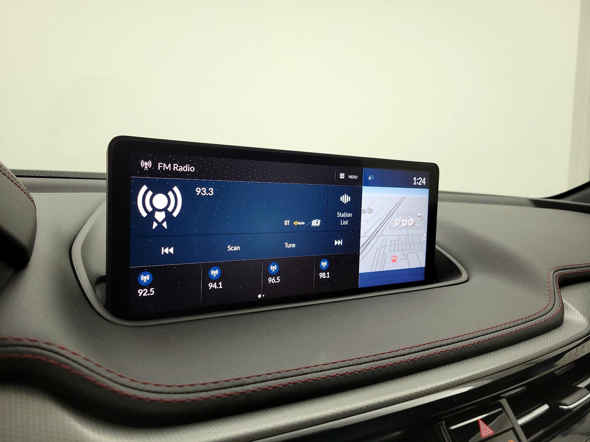 Thumbnail: 2022 Acura MDX - 16