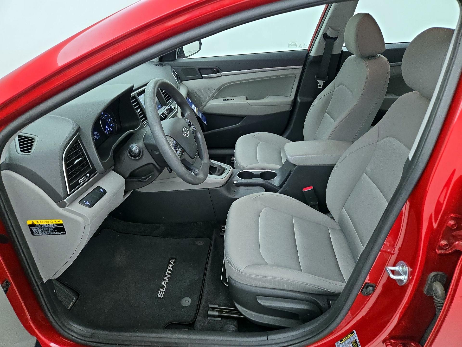 Thumbnail: 2017 Hyundai Elantra - 11