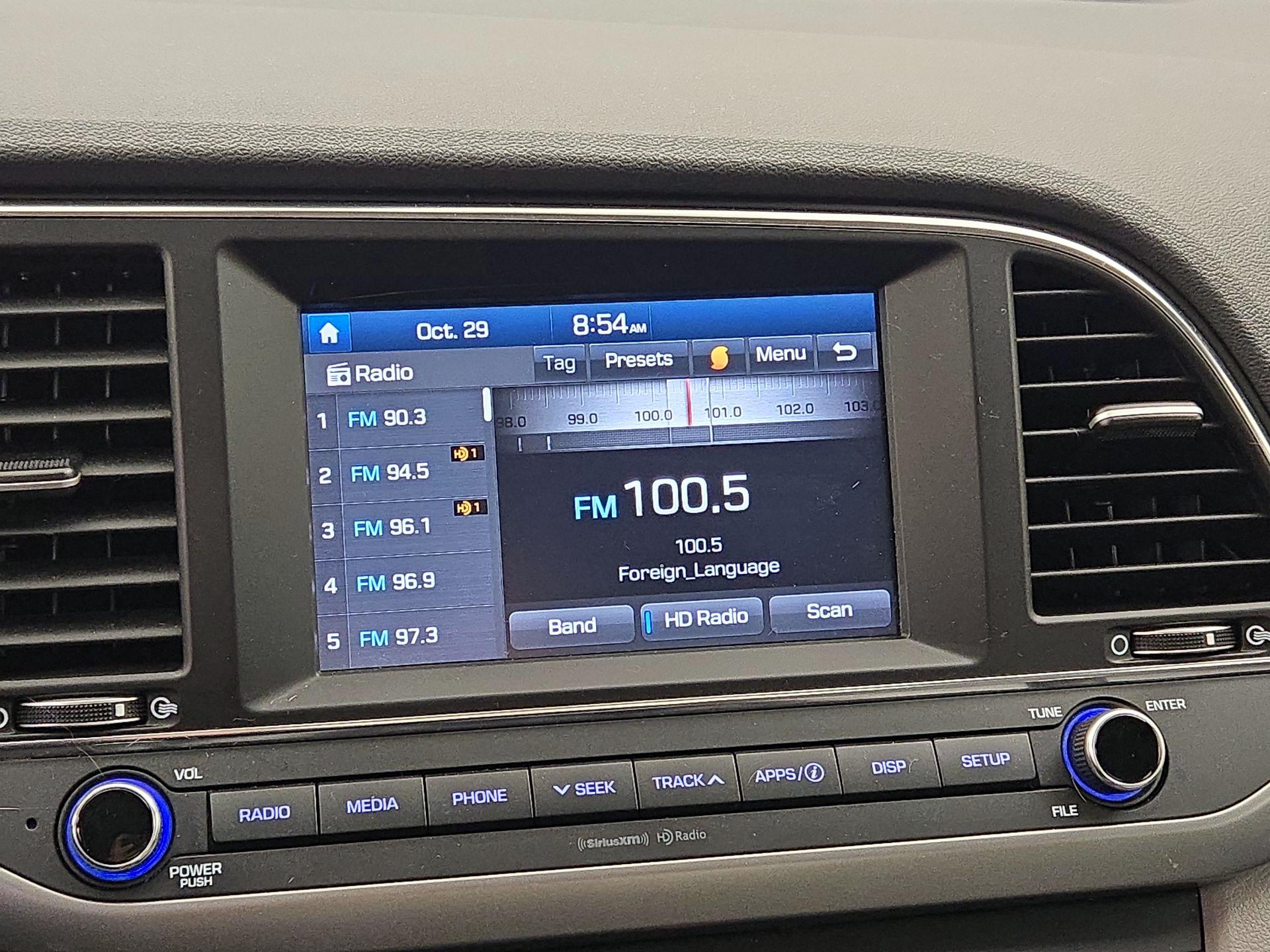 Thumbnail: 2017 Hyundai Elantra - 15