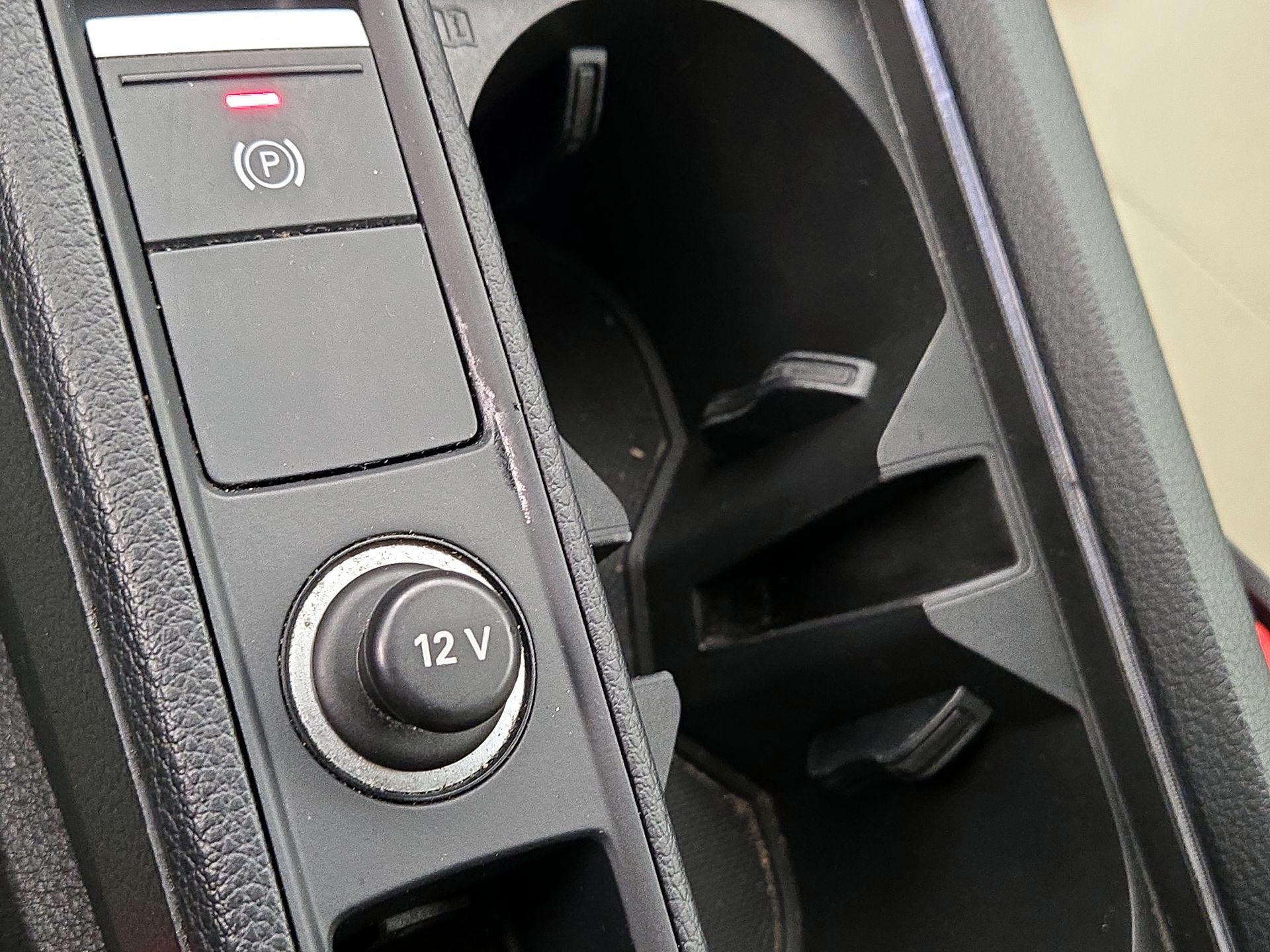 Thumbnail: 2022 Audi Q3 - 17