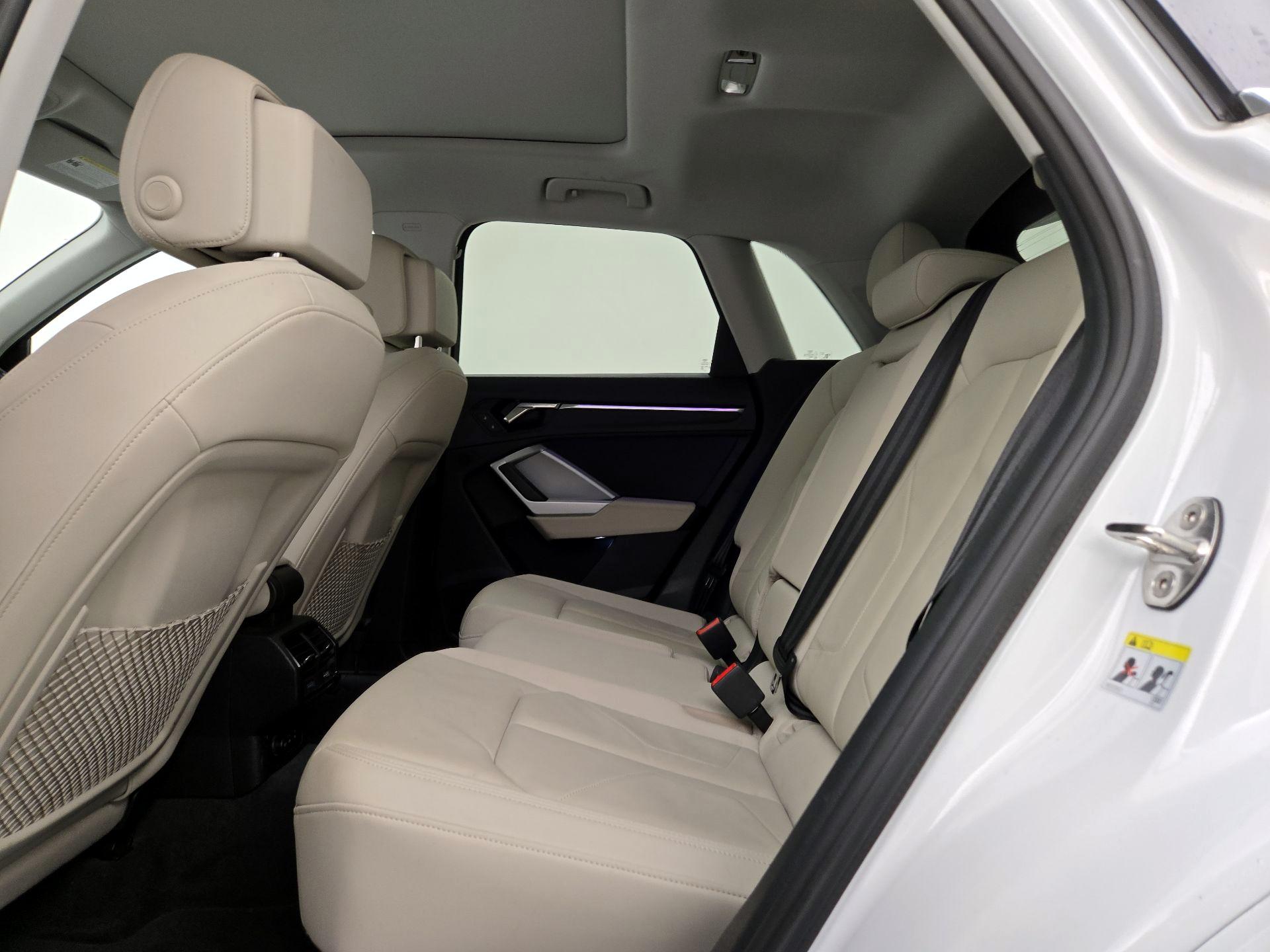 Thumbnail: 2022 Audi Q3 - 19