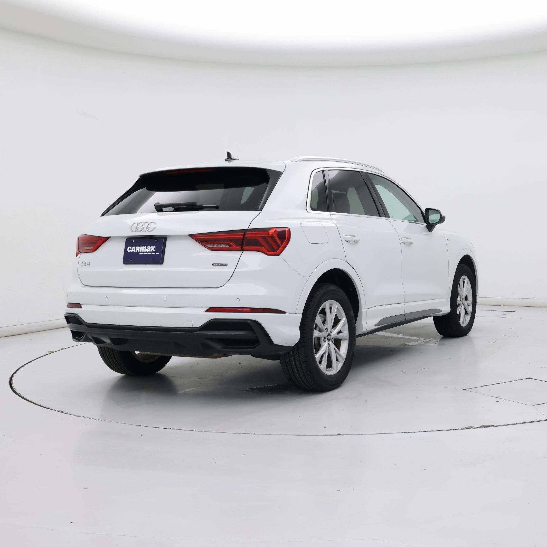 Thumbnail: 2022 Audi Q3 - 8