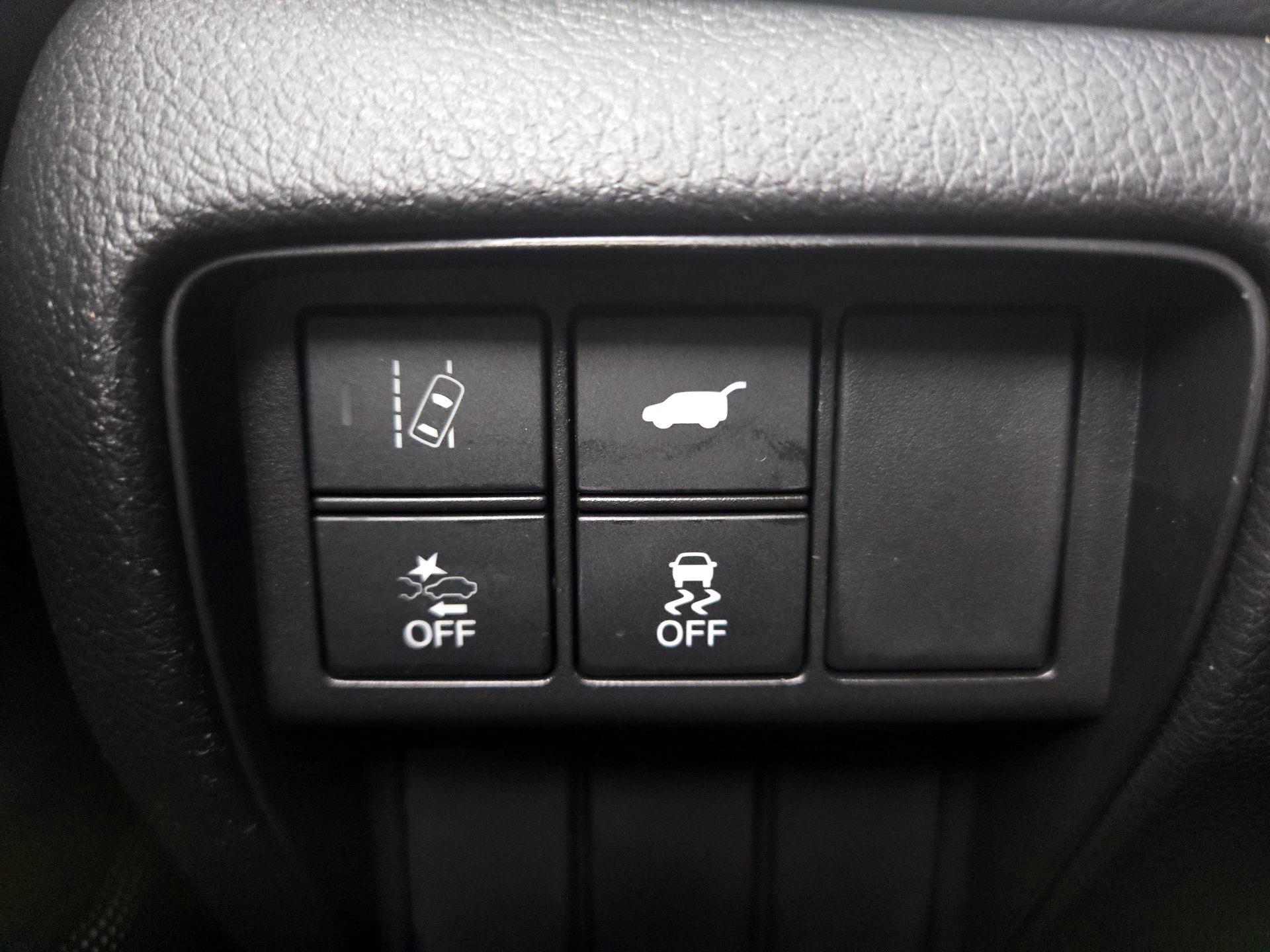 Thumbnail: 2017 Honda CR-V - 13