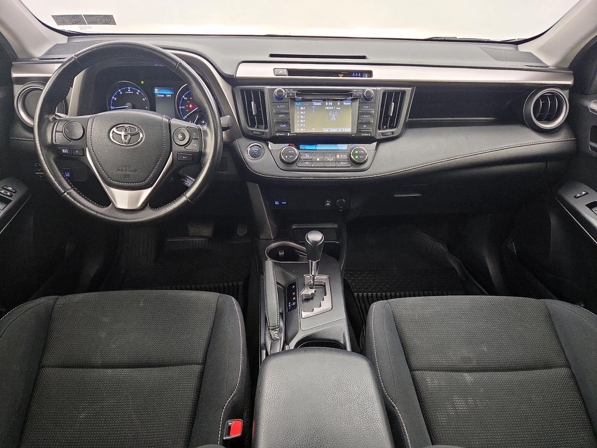 Thumbnail: 2018 Toyota RAV4 - 9