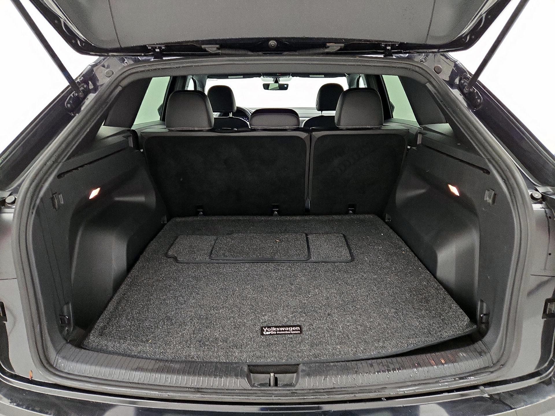 Thumbnail: 2022 Volkswagen Atlas - 20