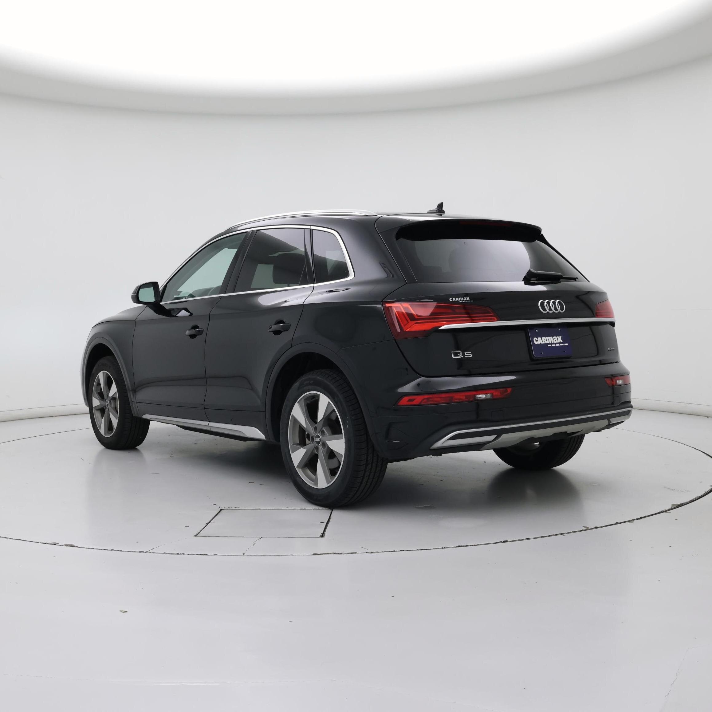Thumbnail: 2023 Audi Q5 - 2