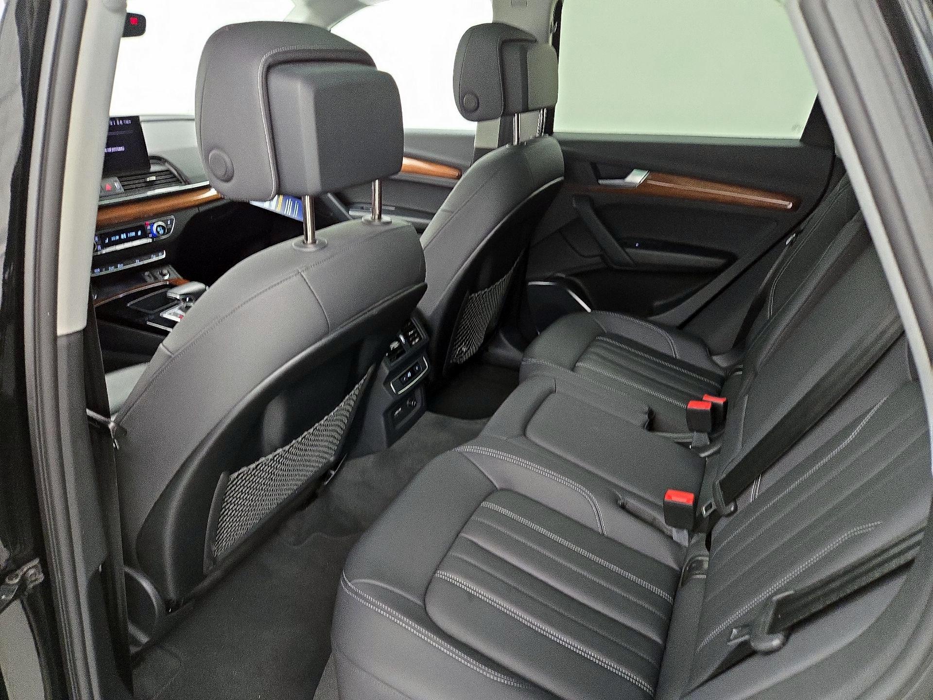 Thumbnail: 2023 Audi Q5 - 20