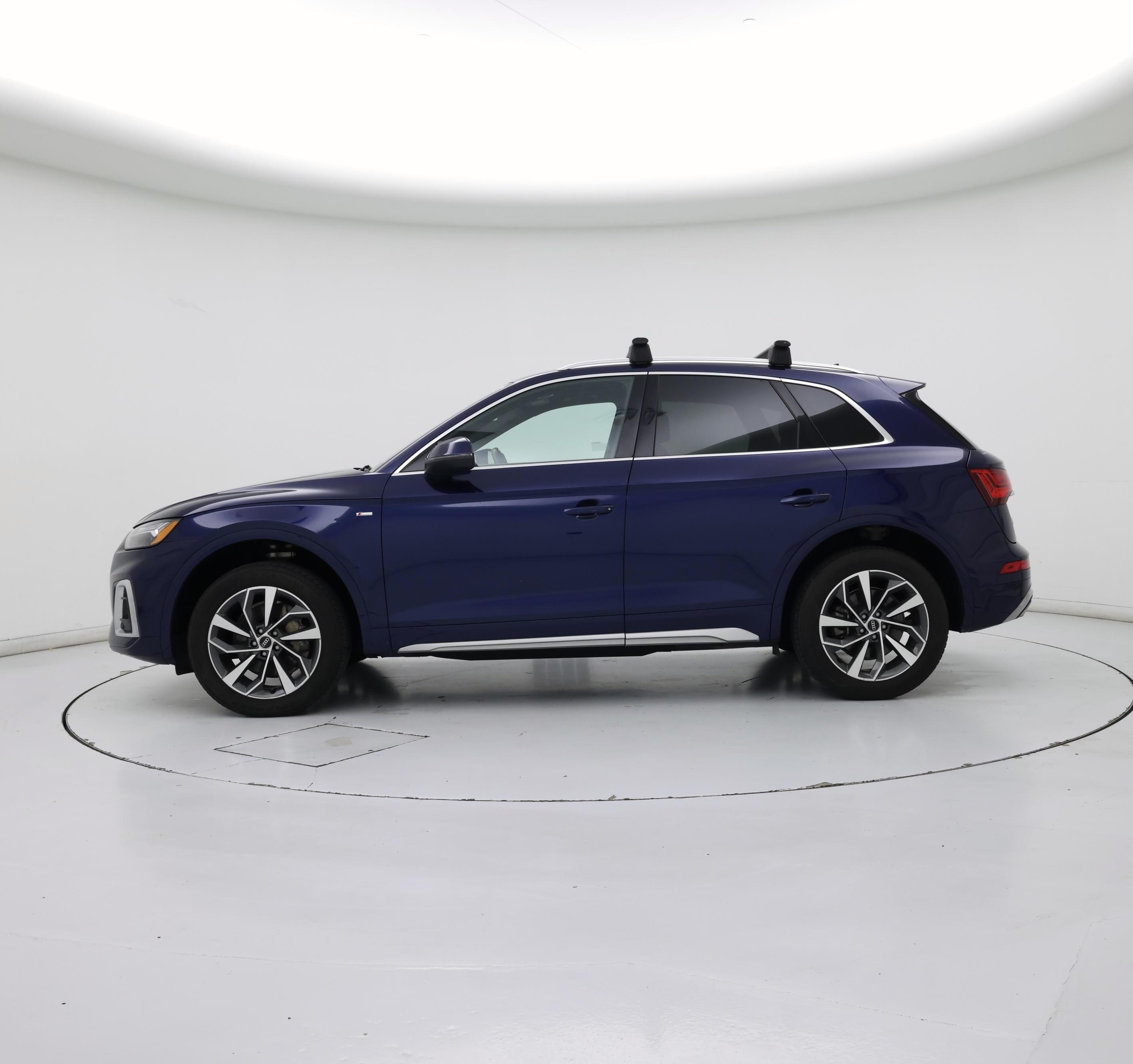Thumbnail: 2022 Audi Q5 - 3