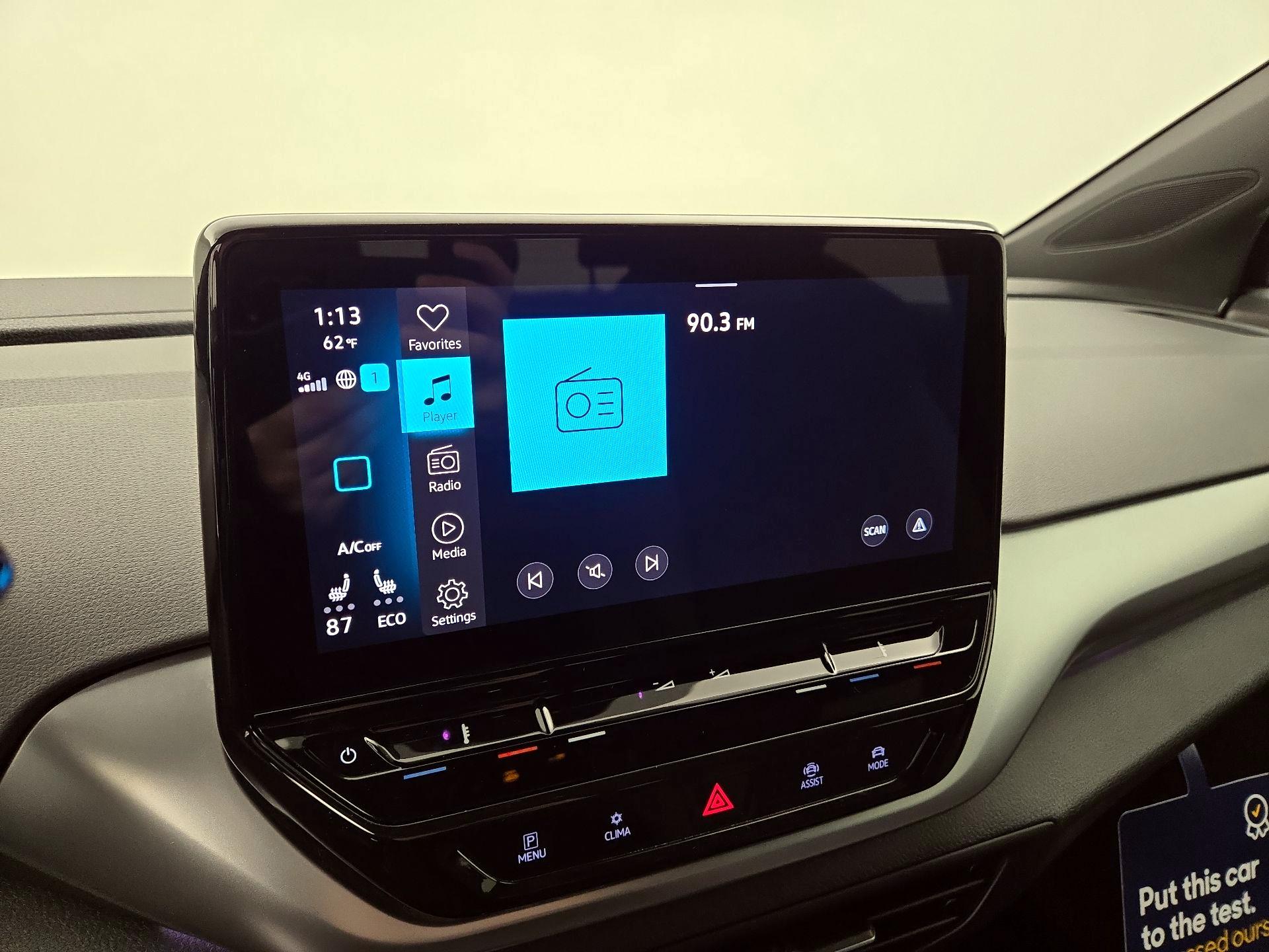 Thumbnail: 2022 Volkswagen ID.4 - 16