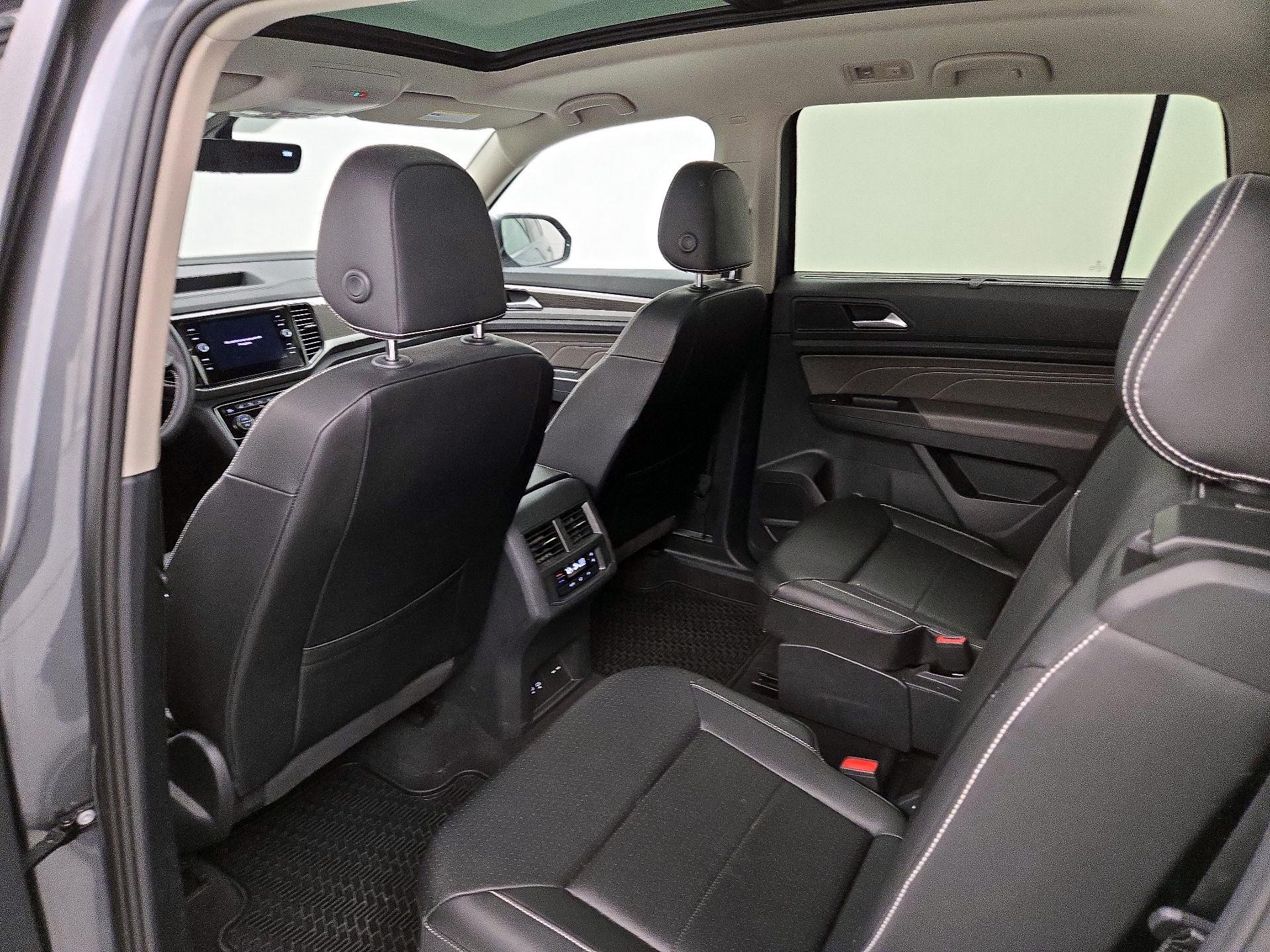 Thumbnail: 2022 Volkswagen Atlas - 20