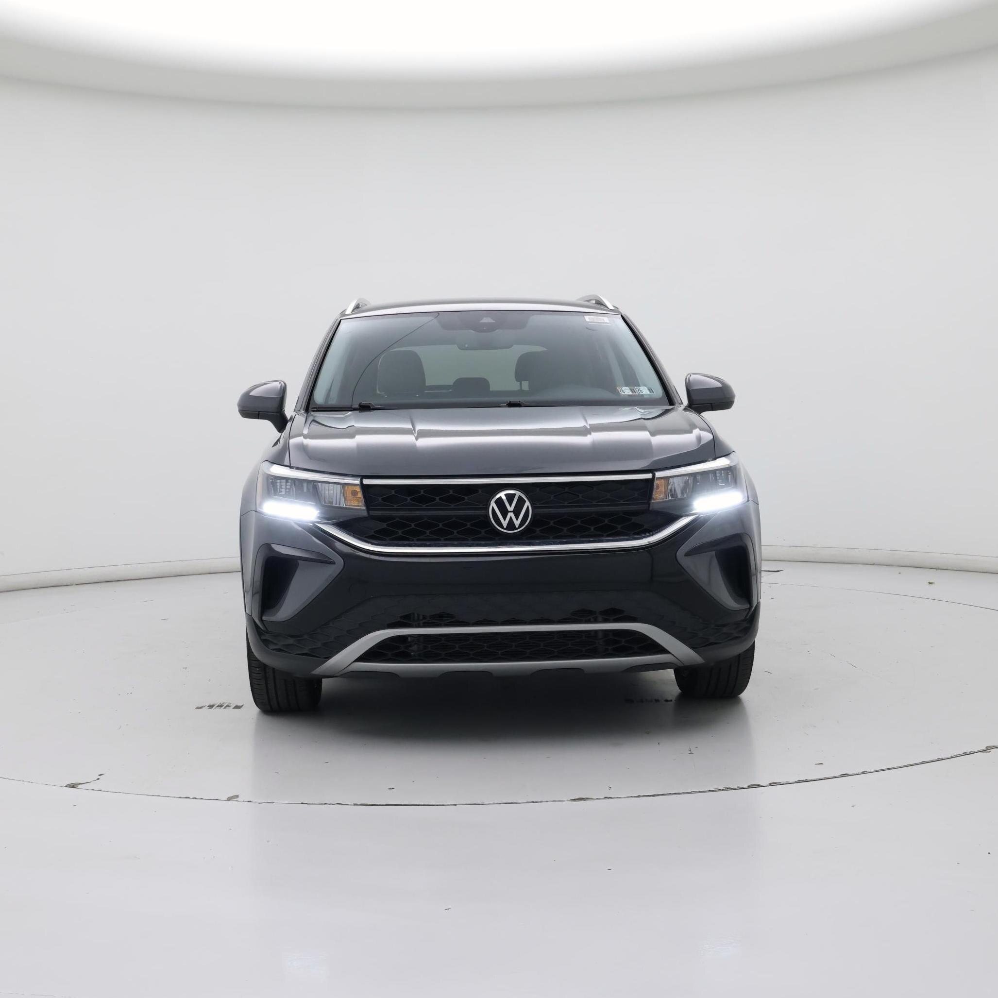 Thumbnail: 2023 Volkswagen Taos - 5