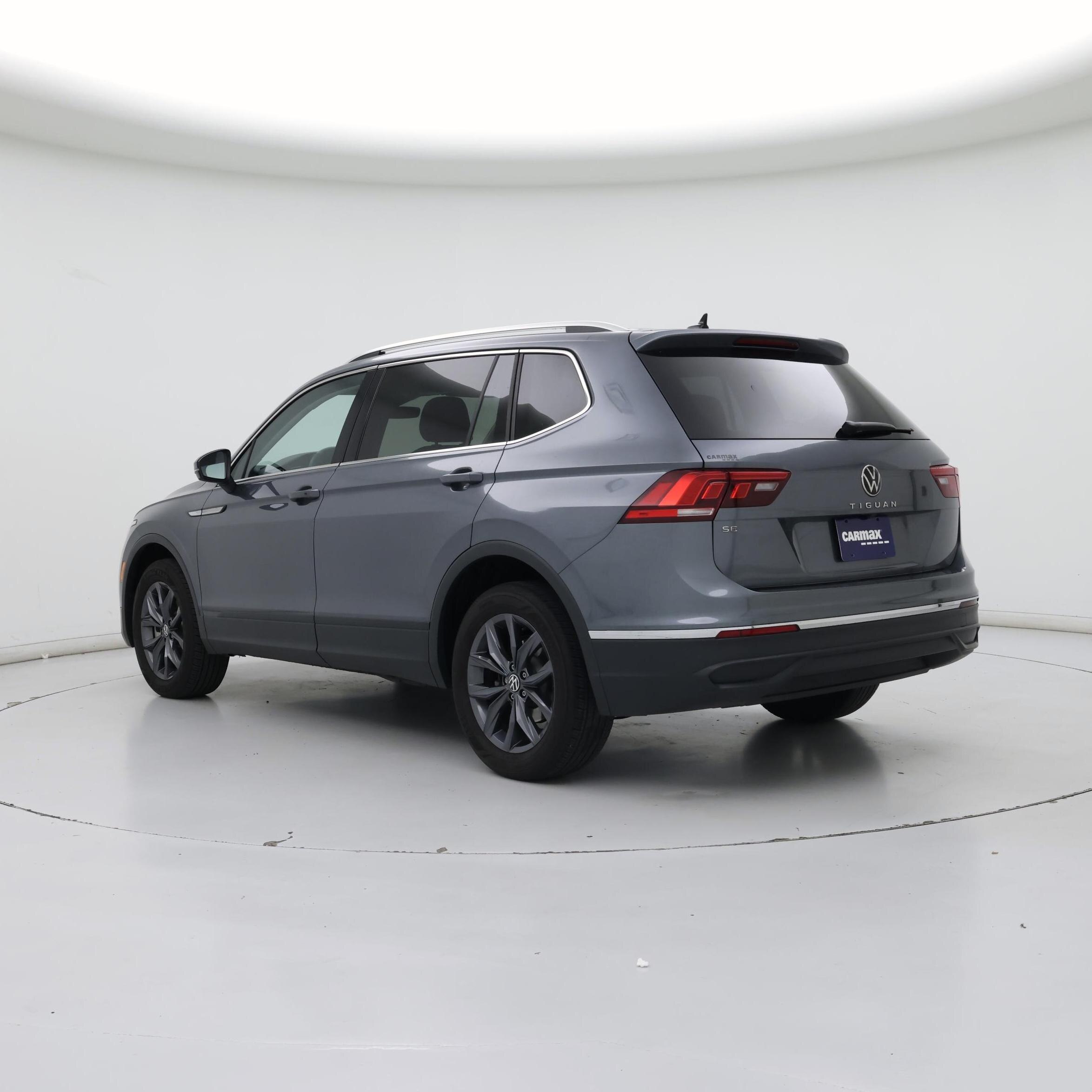 Thumbnail: 2023 Volkswagen Tiguan - 2