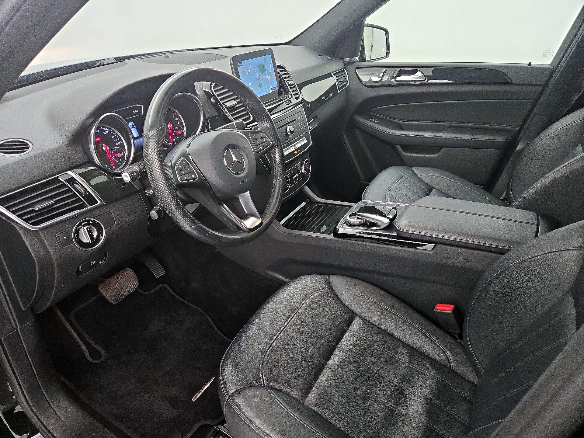 Thumbnail: 2018 Mercedes-Benz GLE - 11