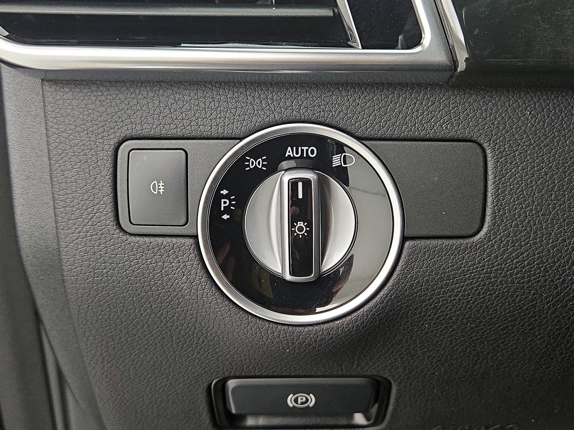 Thumbnail: 2018 Mercedes-Benz GLE - 13