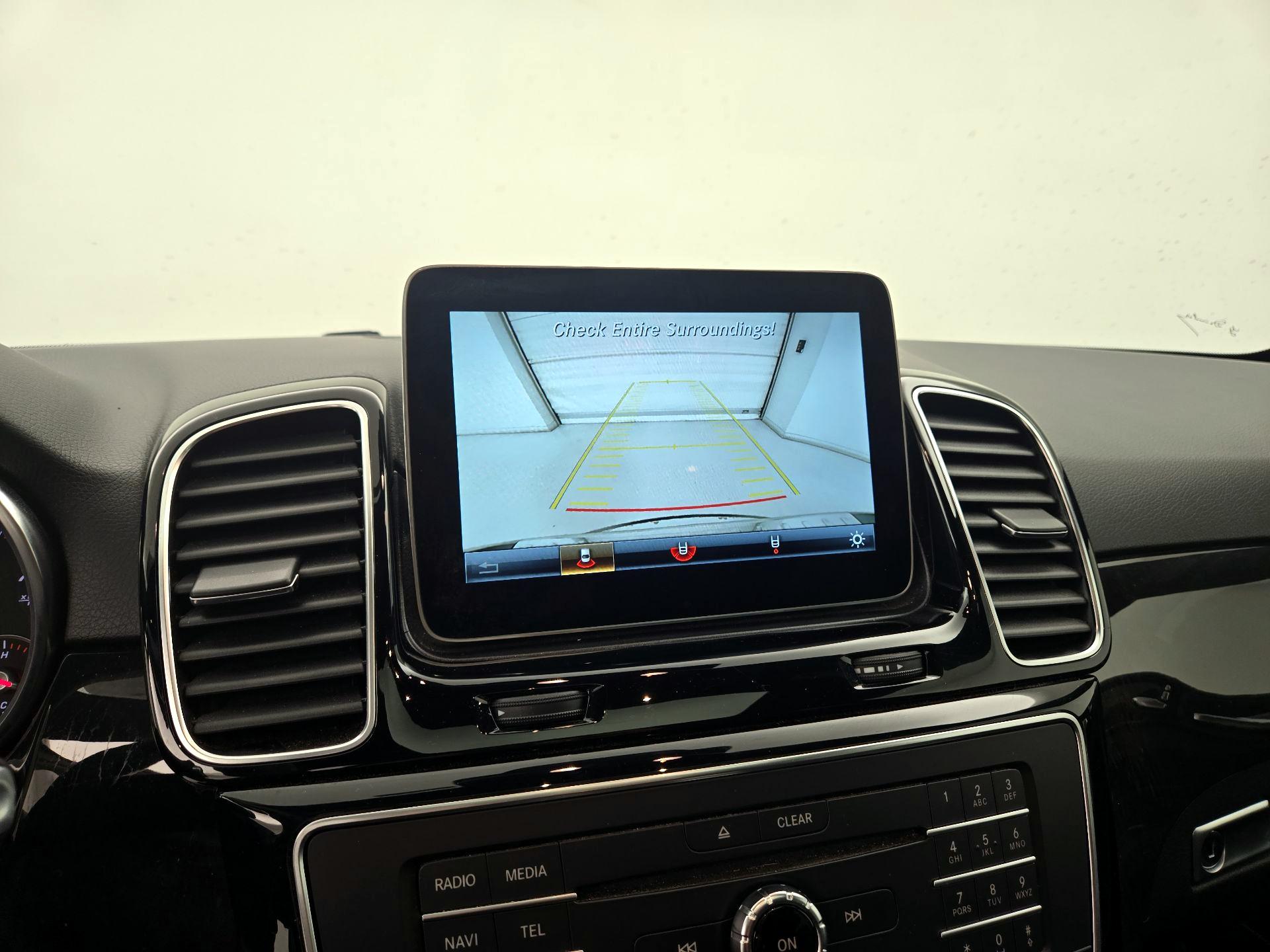 Thumbnail: 2018 Mercedes-Benz GLE - 15