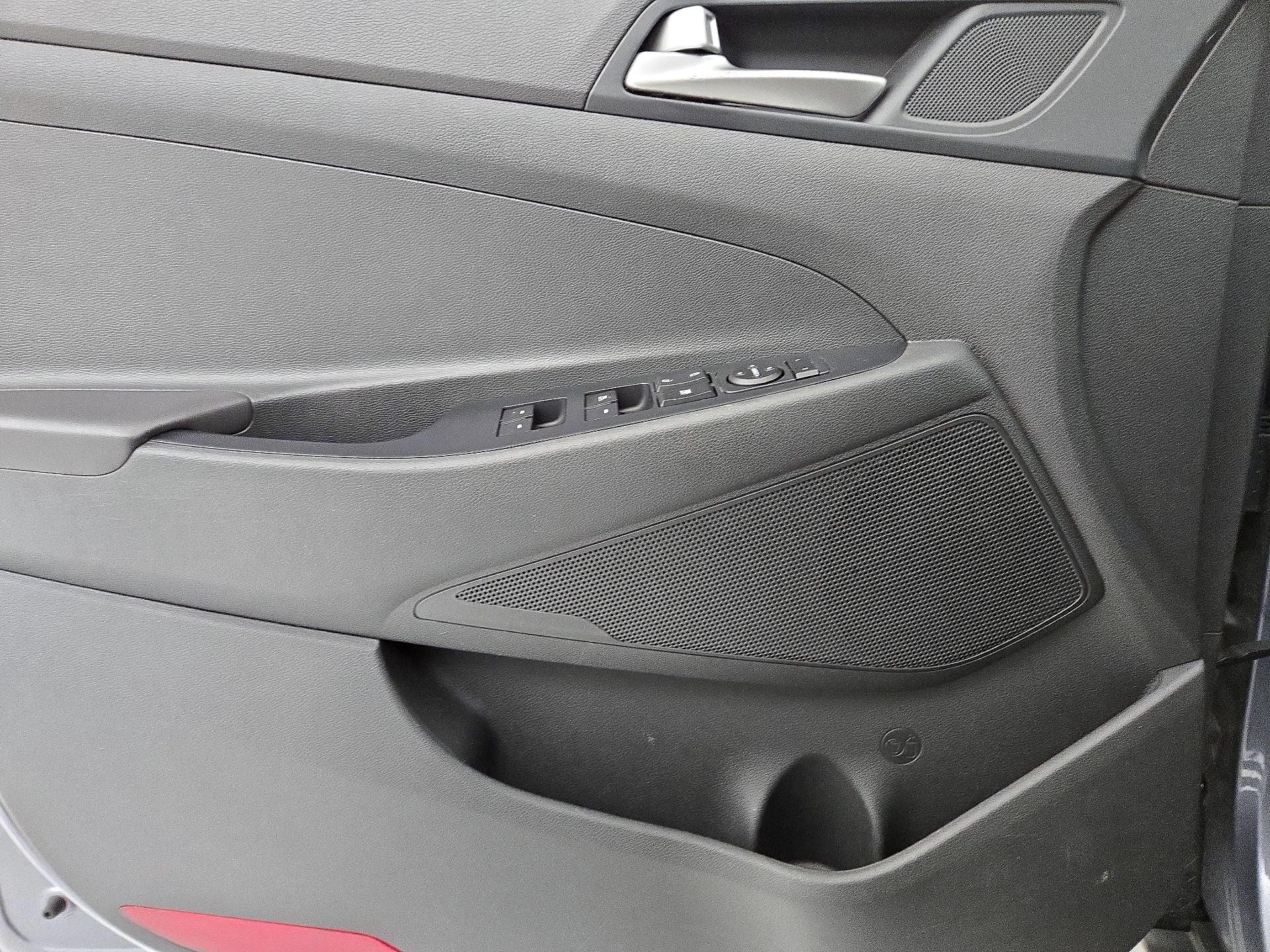 Thumbnail: 2021 Hyundai Tucson - 12