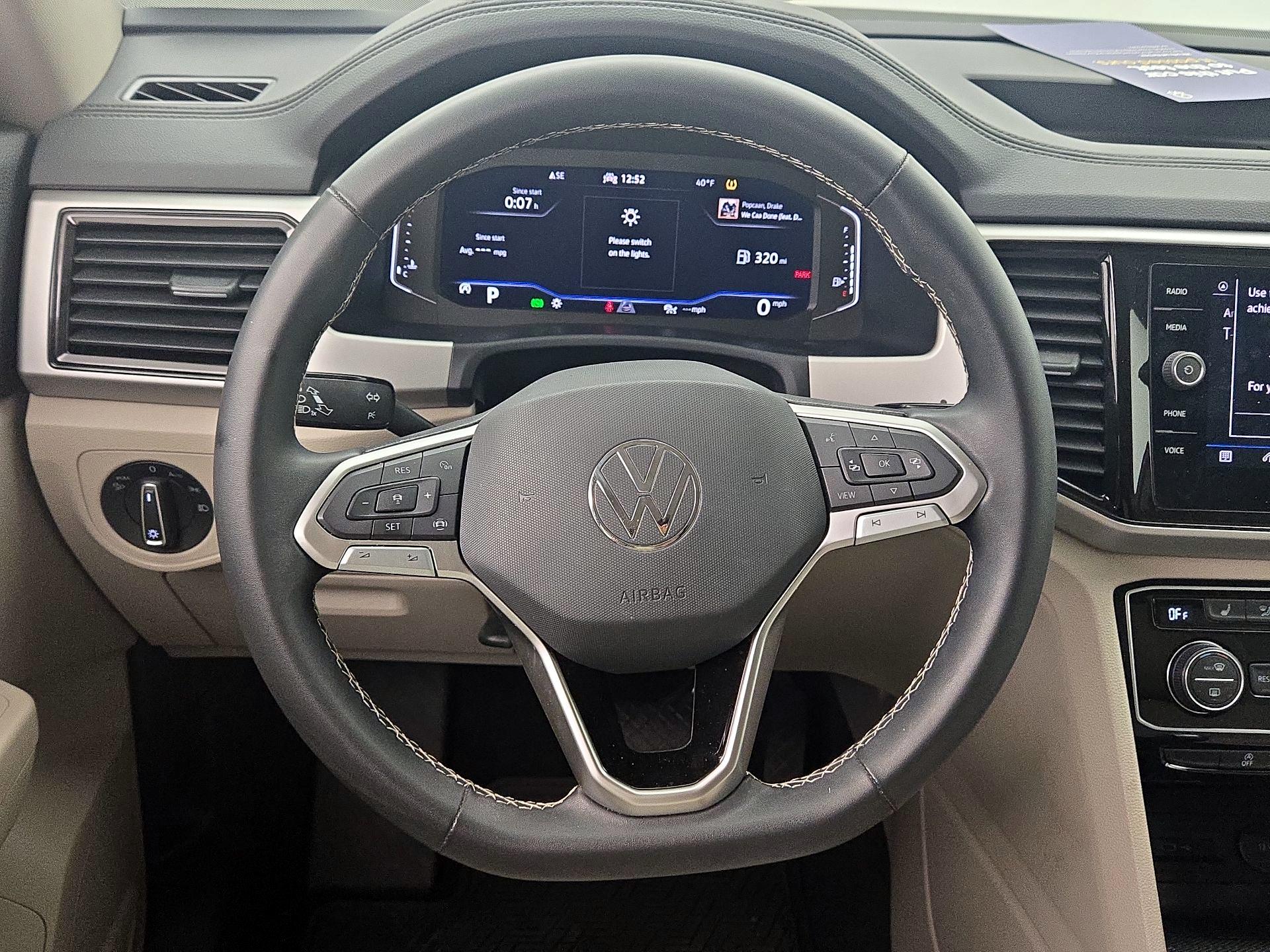 Thumbnail: 2022 Volkswagen Atlas - 10