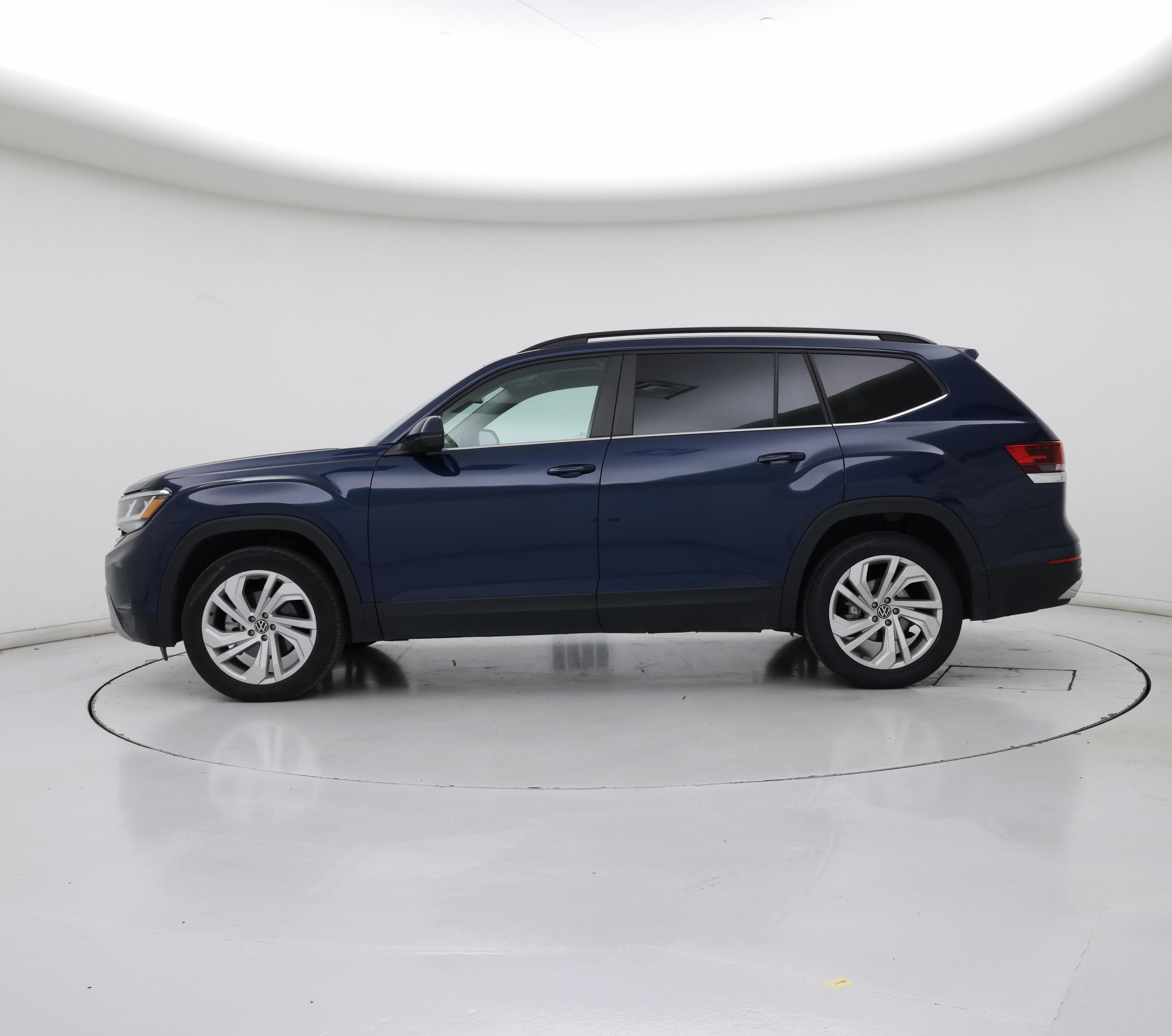 Thumbnail: 2022 Volkswagen Atlas - 3