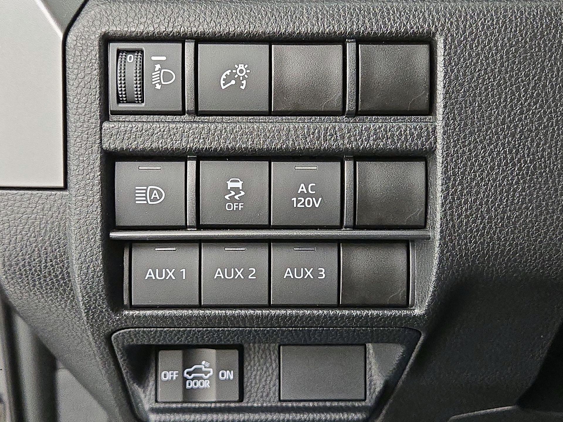 Thumbnail: 2024 Toyota Tacoma - 13