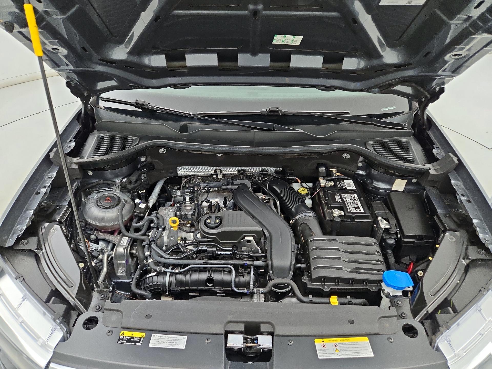 Thumbnail: 2022 Volkswagen Taos - 20