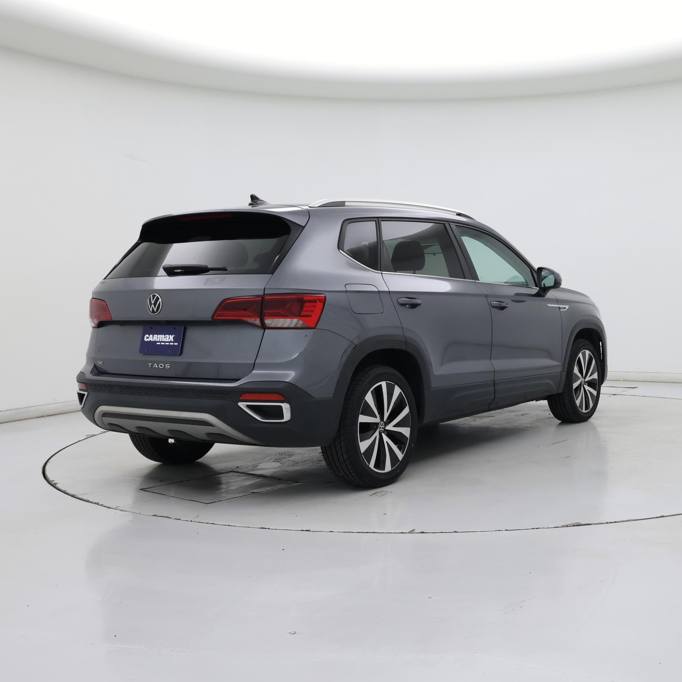 Thumbnail: 2022 Volkswagen Taos - 8