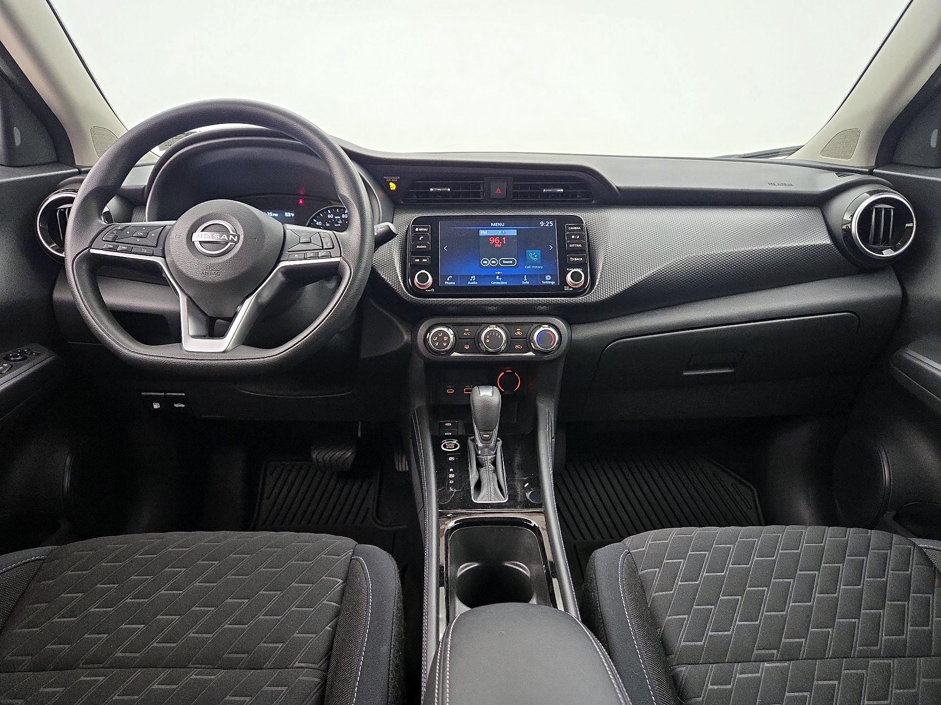 Thumbnail: 2023 Nissan Kicks - 9