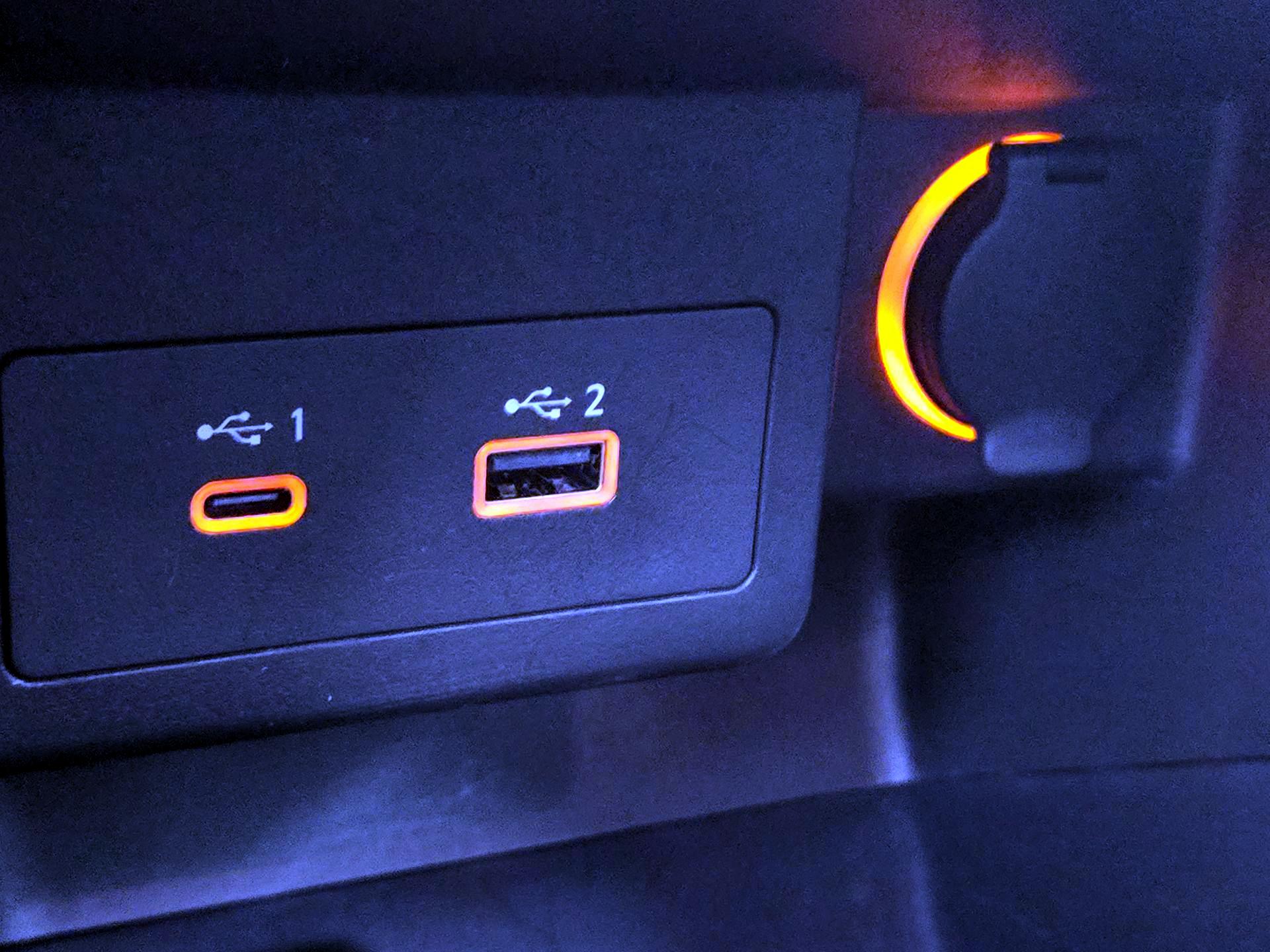 Thumbnail: 2023 Nissan Kicks - 17