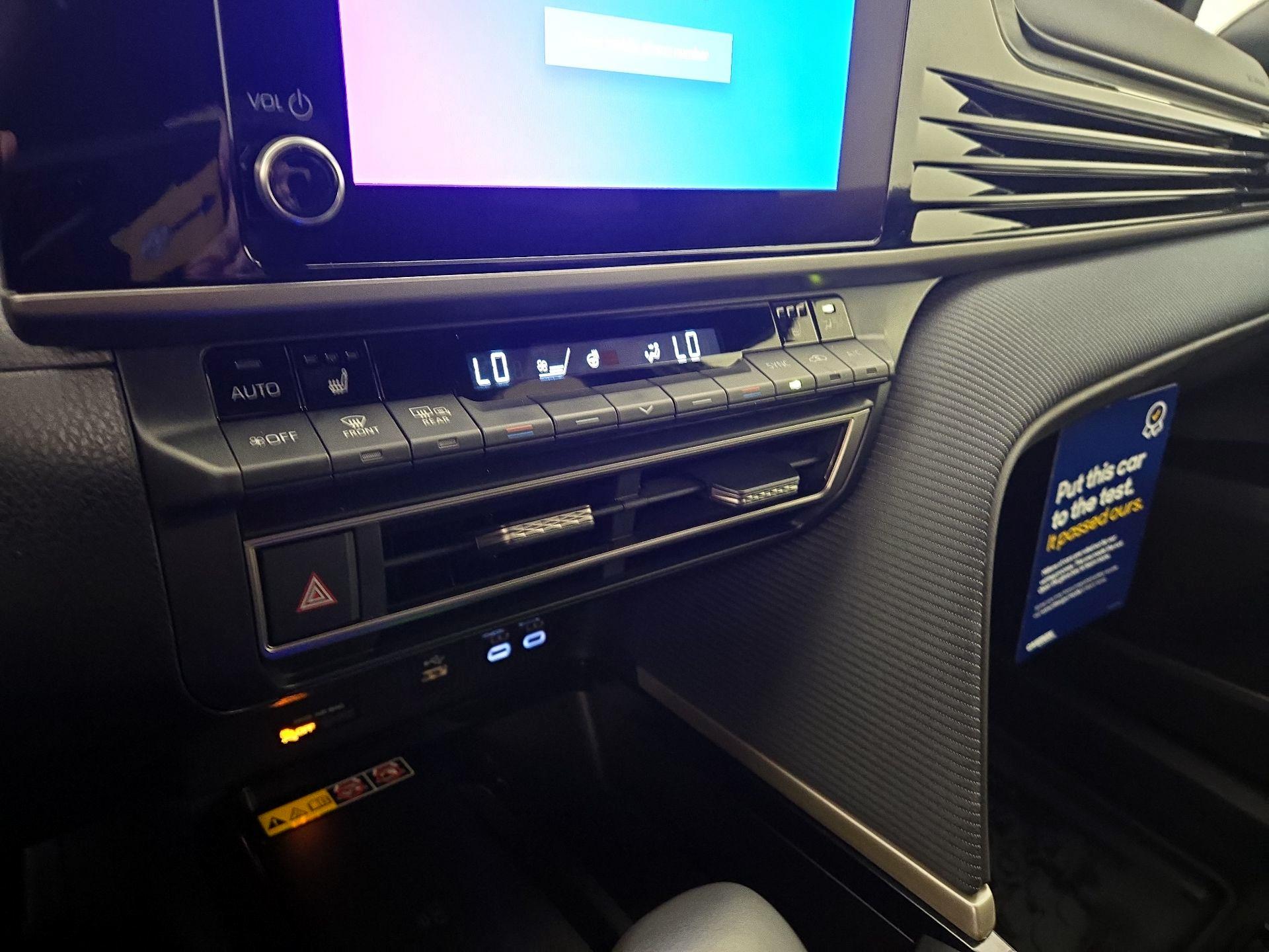 Thumbnail: 2025 Toyota Camry - 16