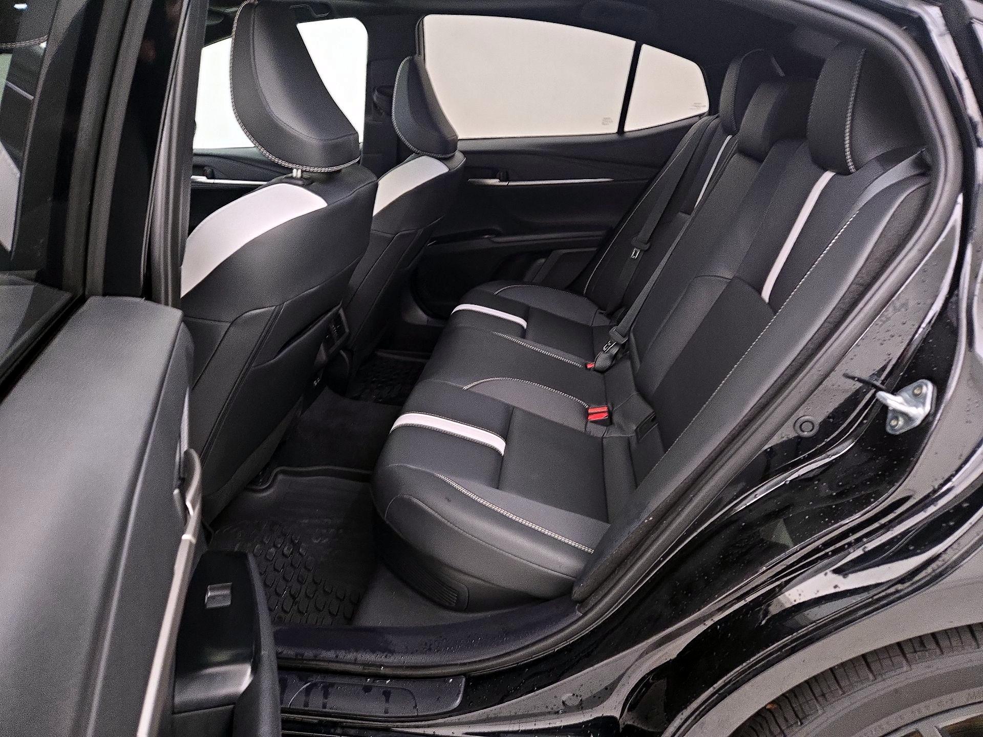 Thumbnail: 2025 Toyota Camry - 20