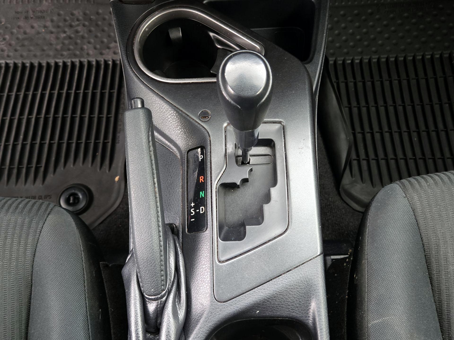 Thumbnail: 2018 Toyota RAV4 - 16