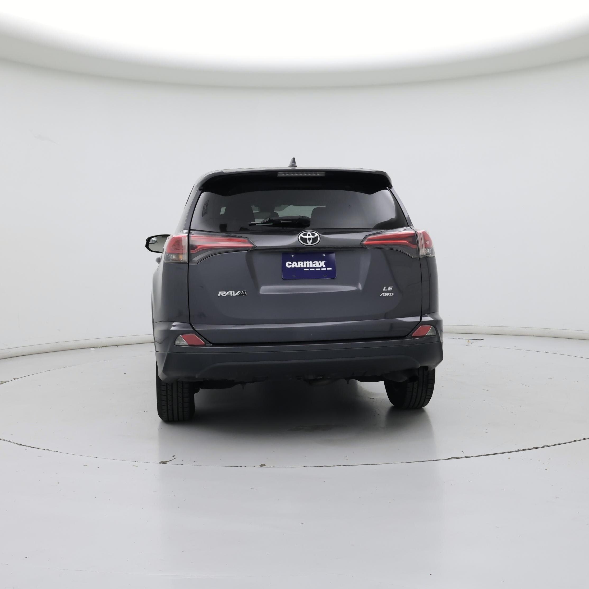 Thumbnail: 2018 Toyota RAV4 - 6