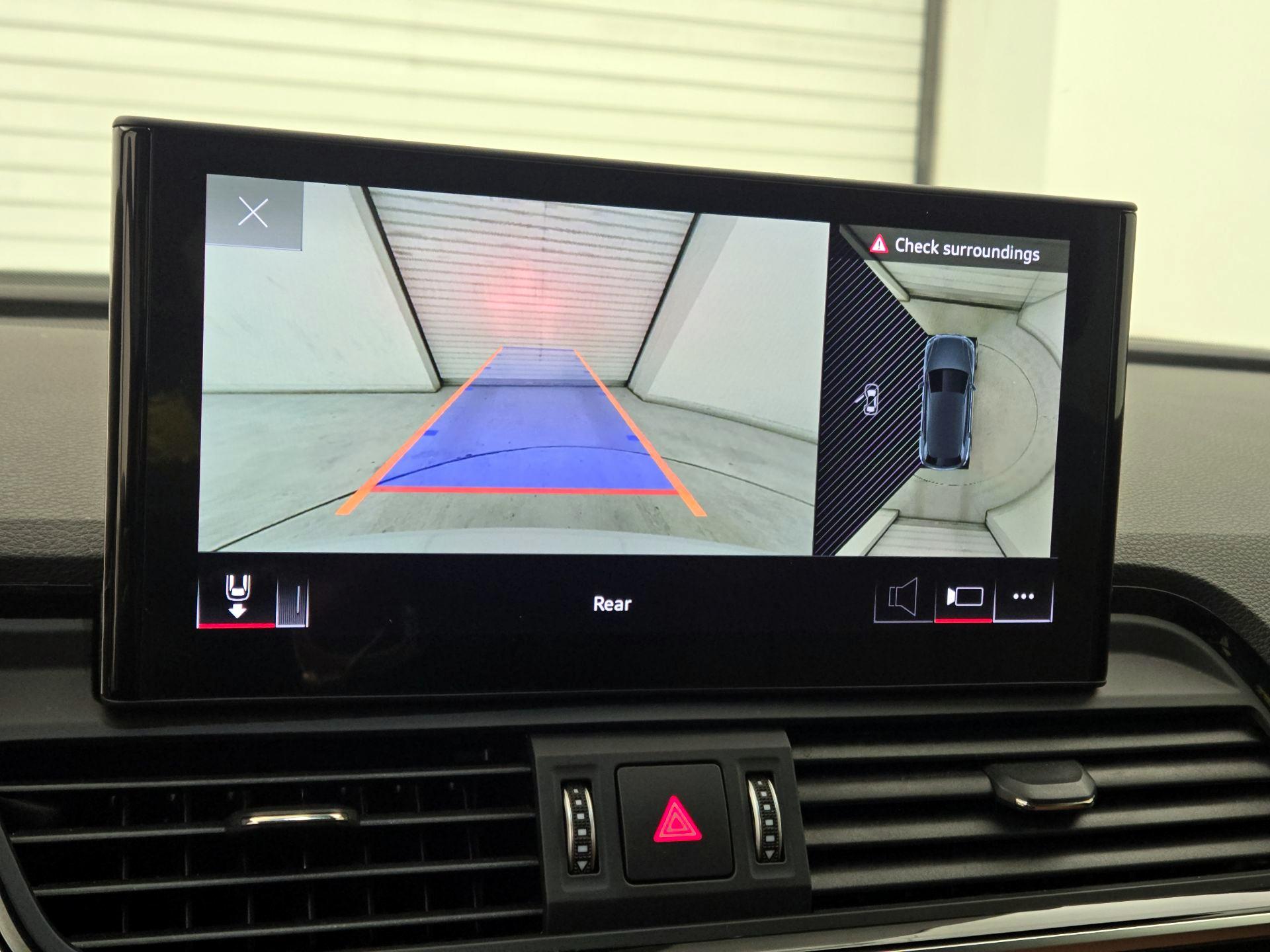 Thumbnail: 2021 Audi Q5 - 14