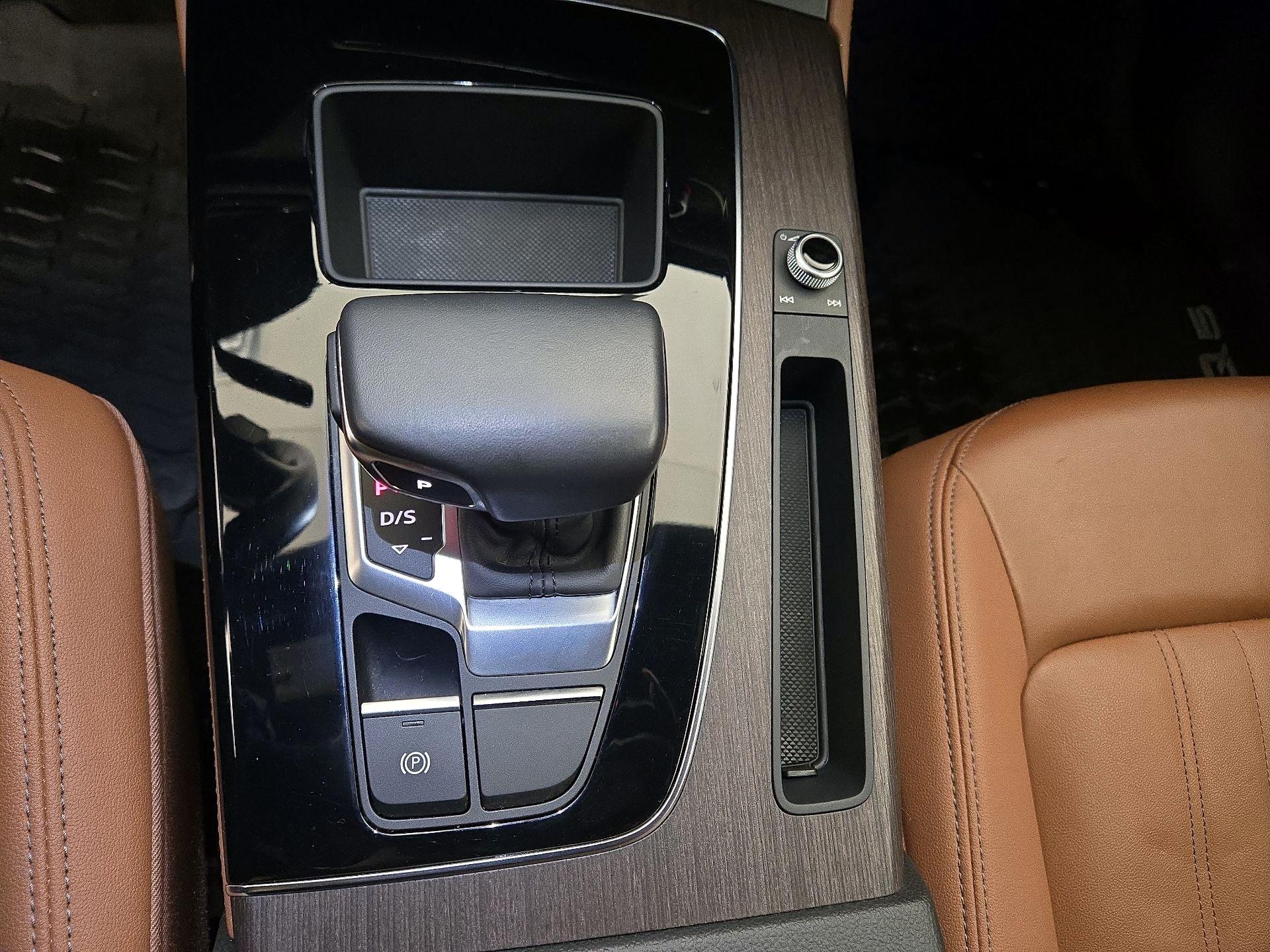 Thumbnail: 2021 Audi Q5 - 17