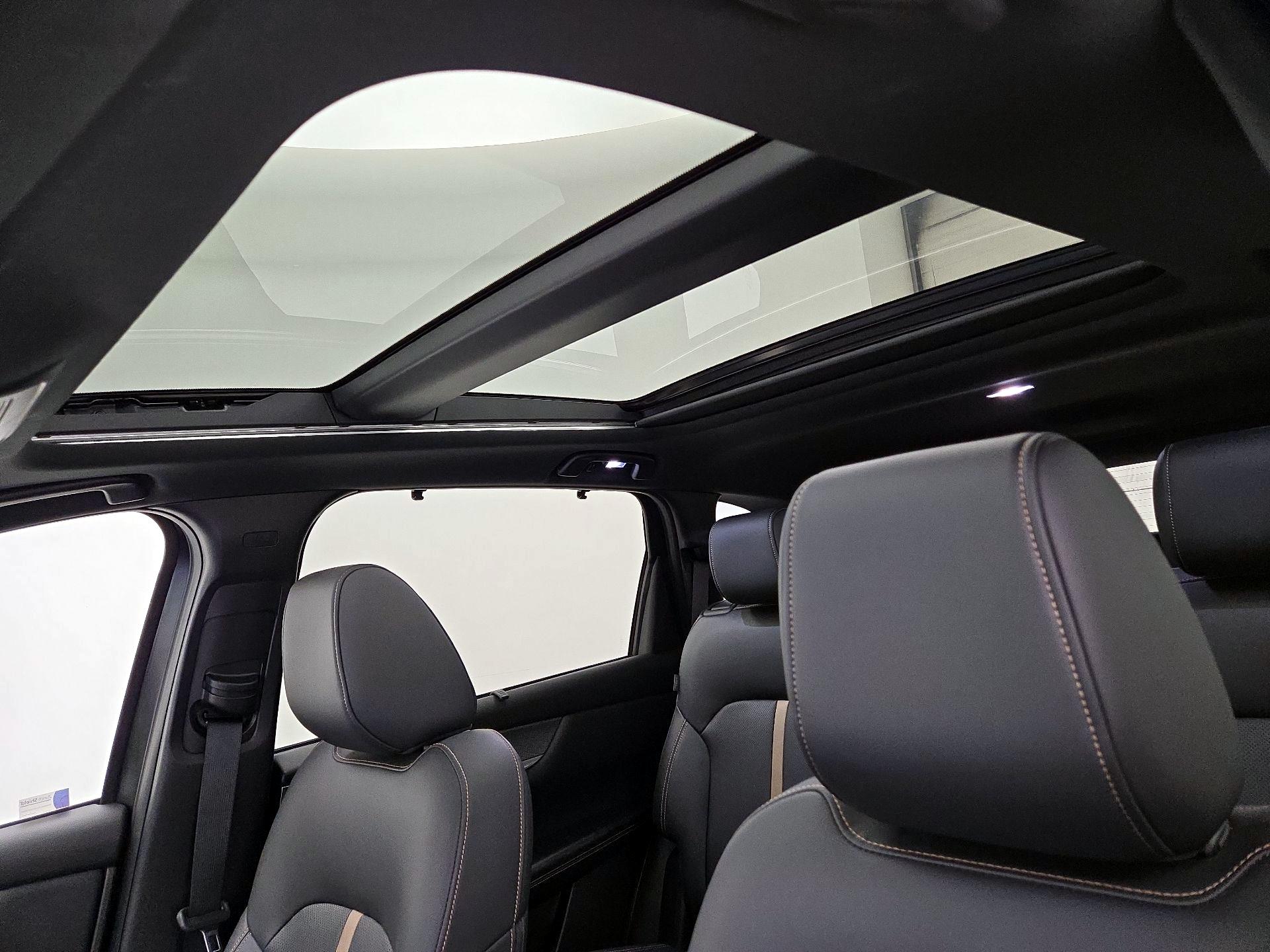 Thumbnail: 2024 Mazda CX-90 - 20