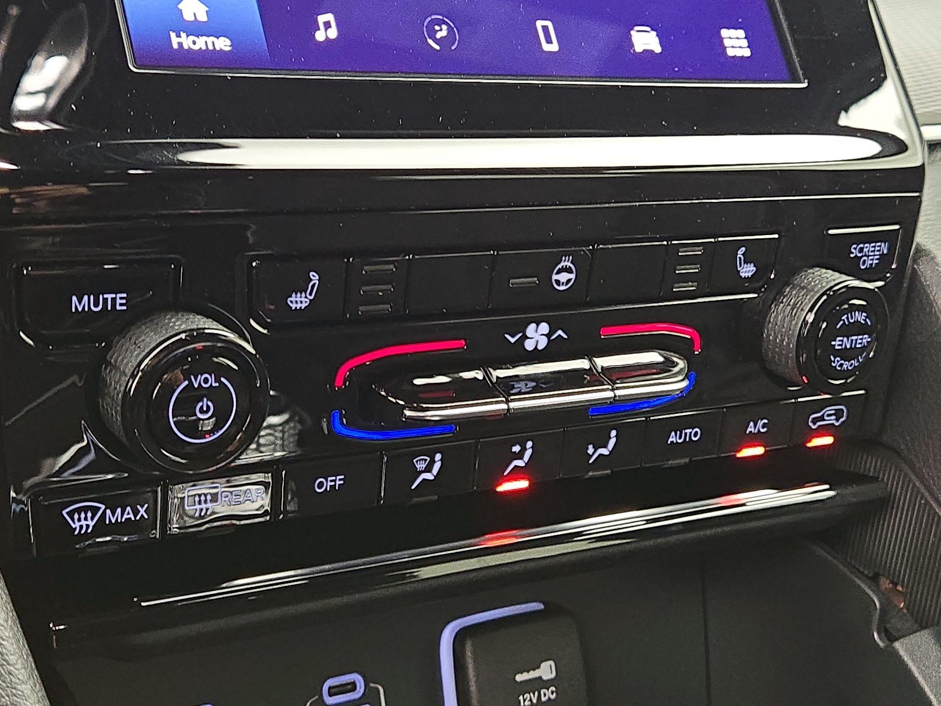 Thumbnail: 2025 Jeep Grand Cherokee - 15