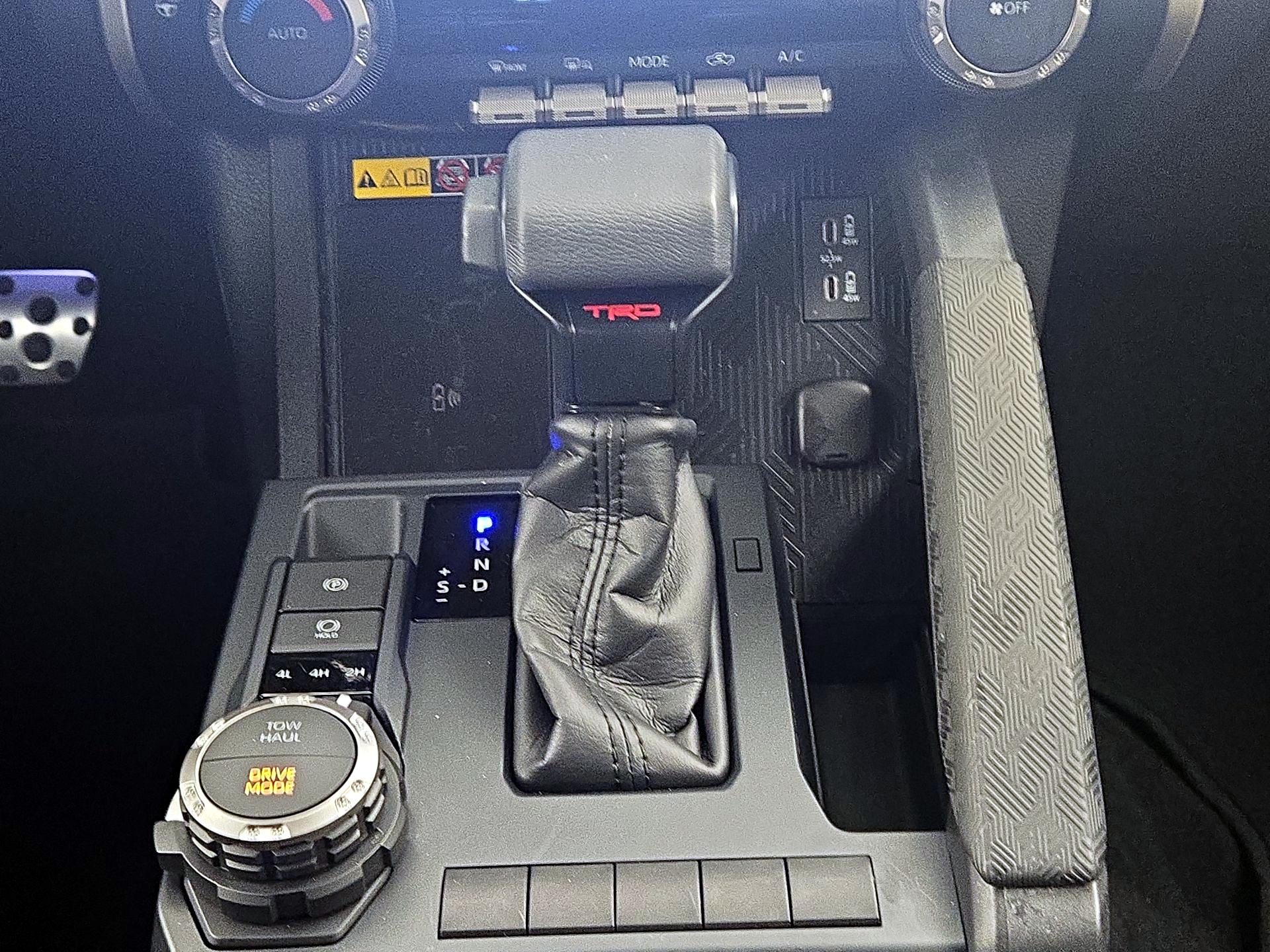 Thumbnail: 2024 Toyota Tacoma - 18