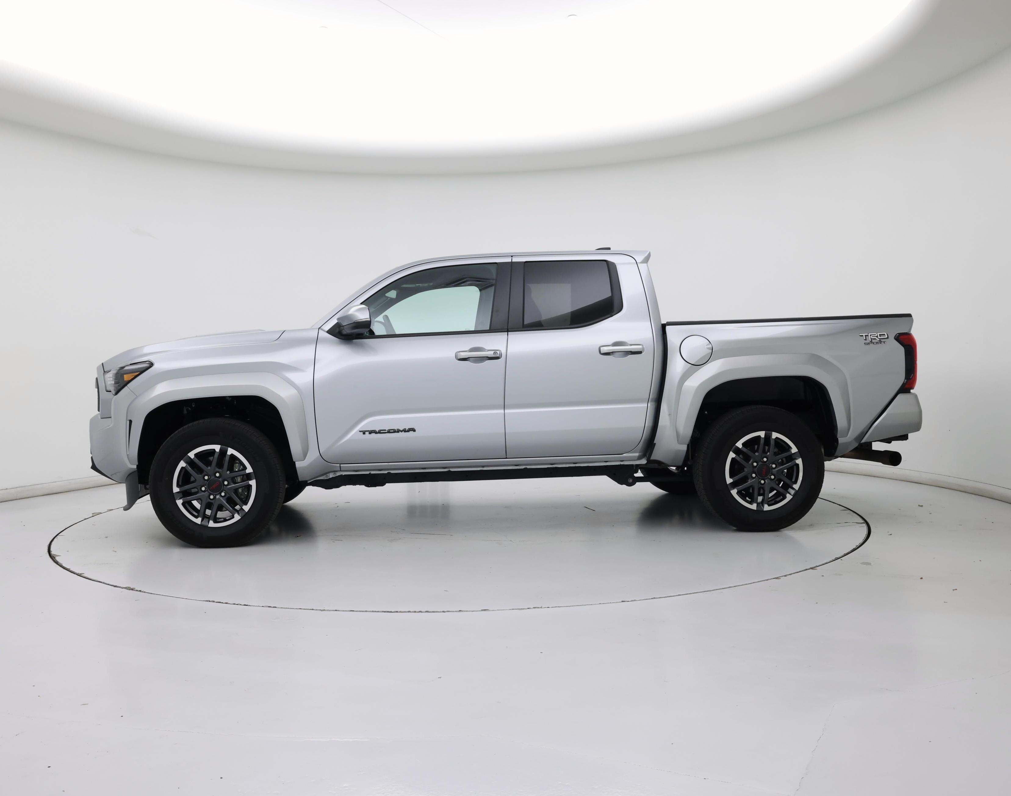 Thumbnail: 2024 Toyota Tacoma - 3