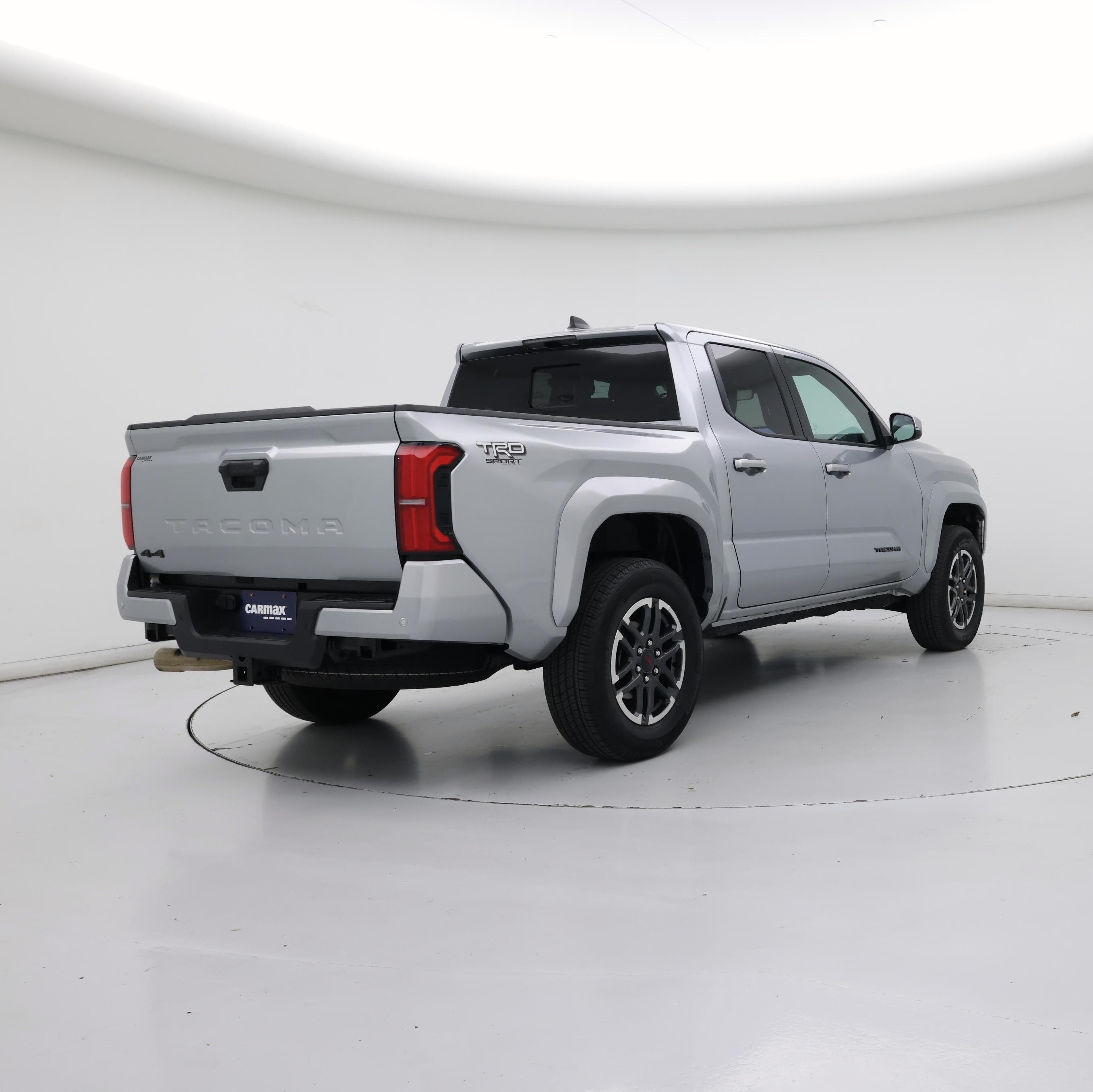 Thumbnail: 2024 Toyota Tacoma - 8