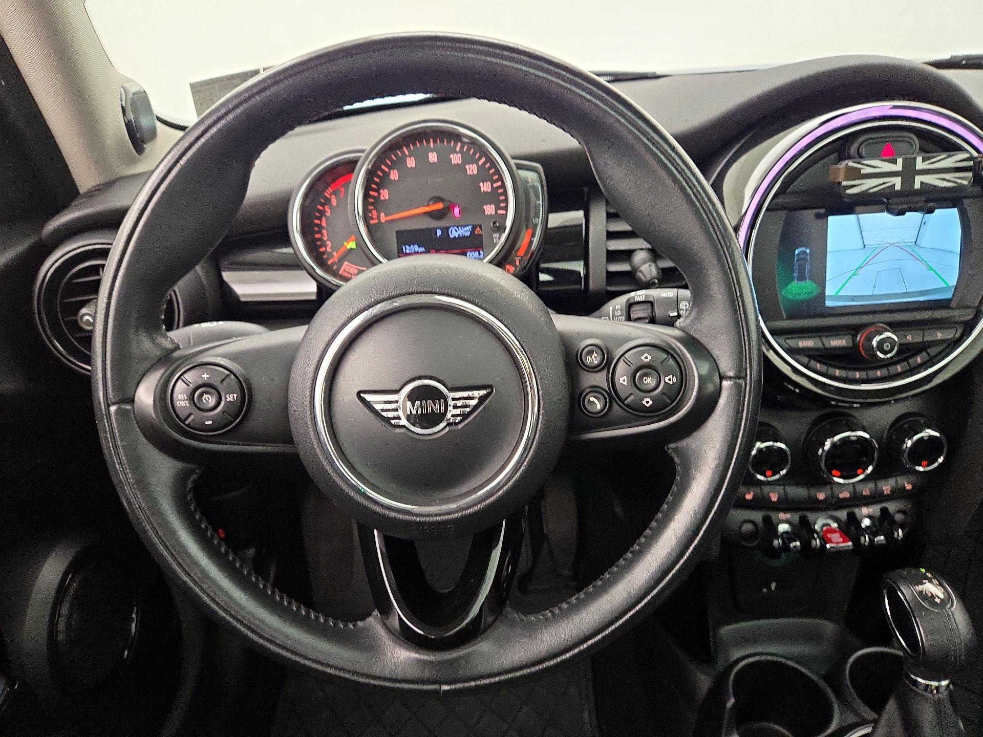 Thumbnail: 2019 MINI Cooper Hardtop - 10