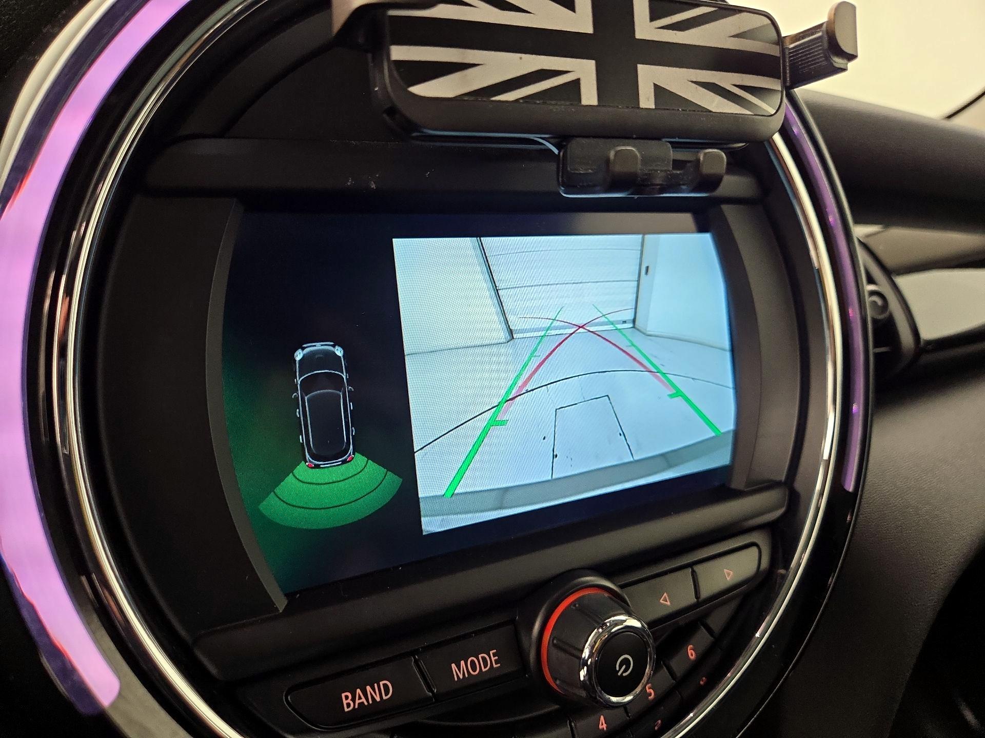 Thumbnail: 2019 MINI Cooper Hardtop - 14