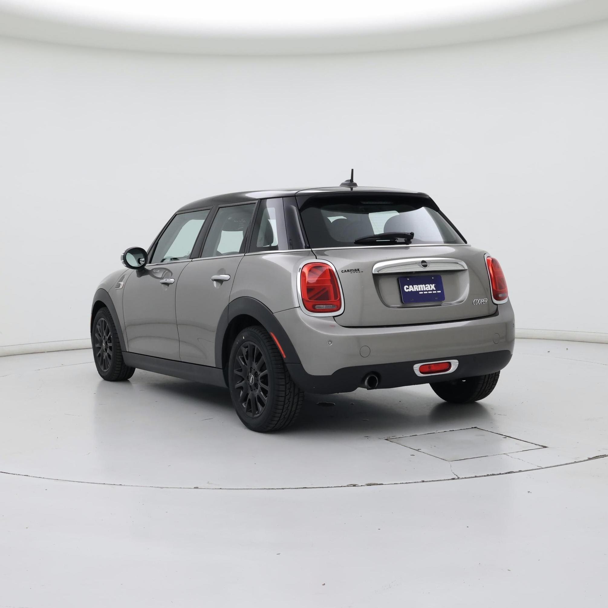 Thumbnail: 2019 MINI Cooper Hardtop - 2