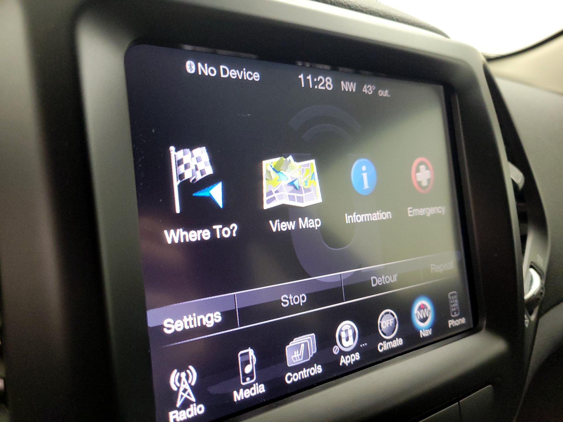 Thumbnail: 2014 Jeep Cherokee - 14